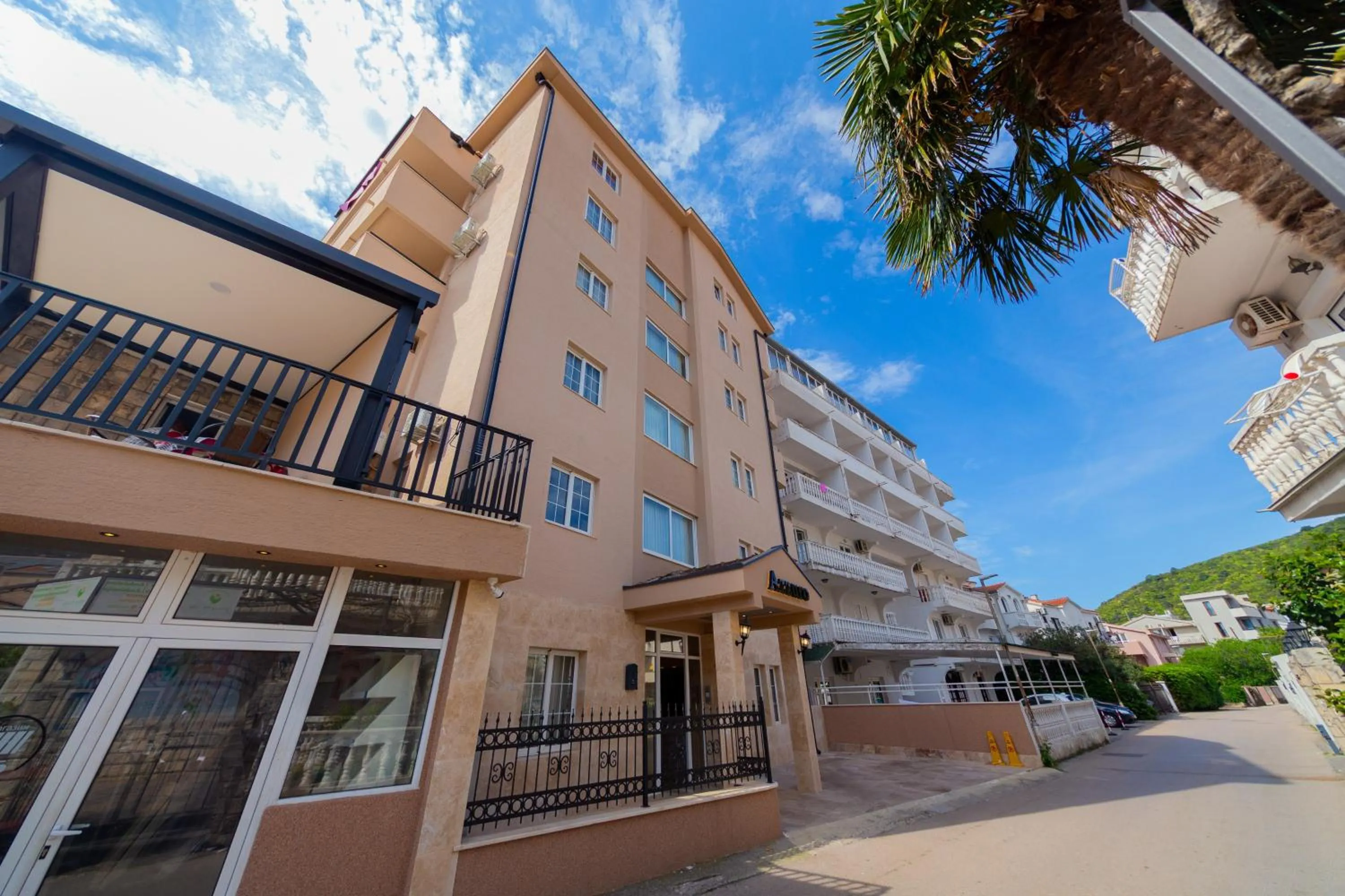 Property building in Azzuro apartments Budva