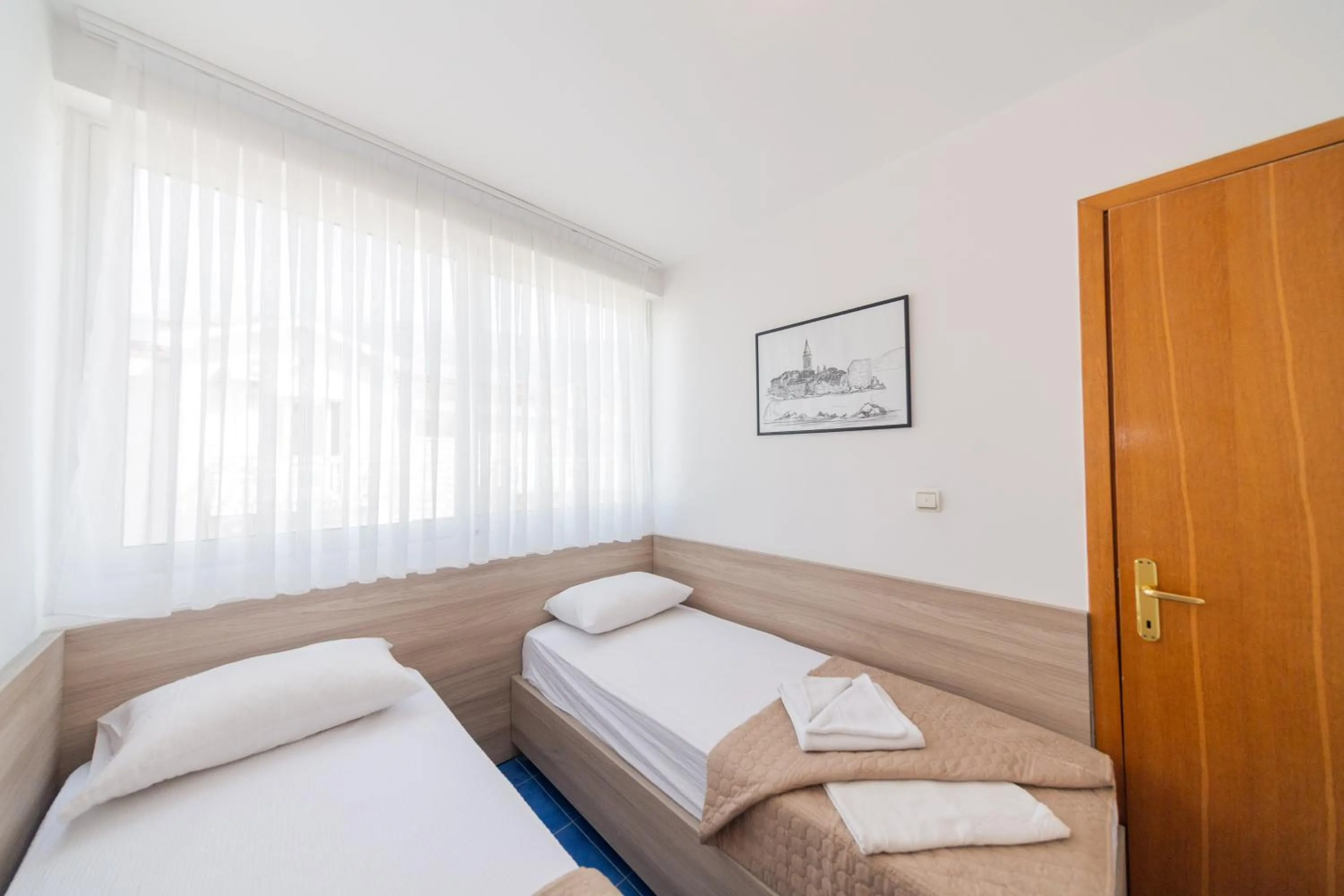 Bedroom, Bed in Azzuro apartments Budva