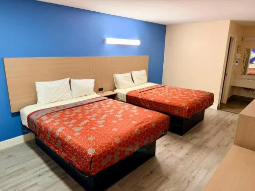Guest Inn and Suites