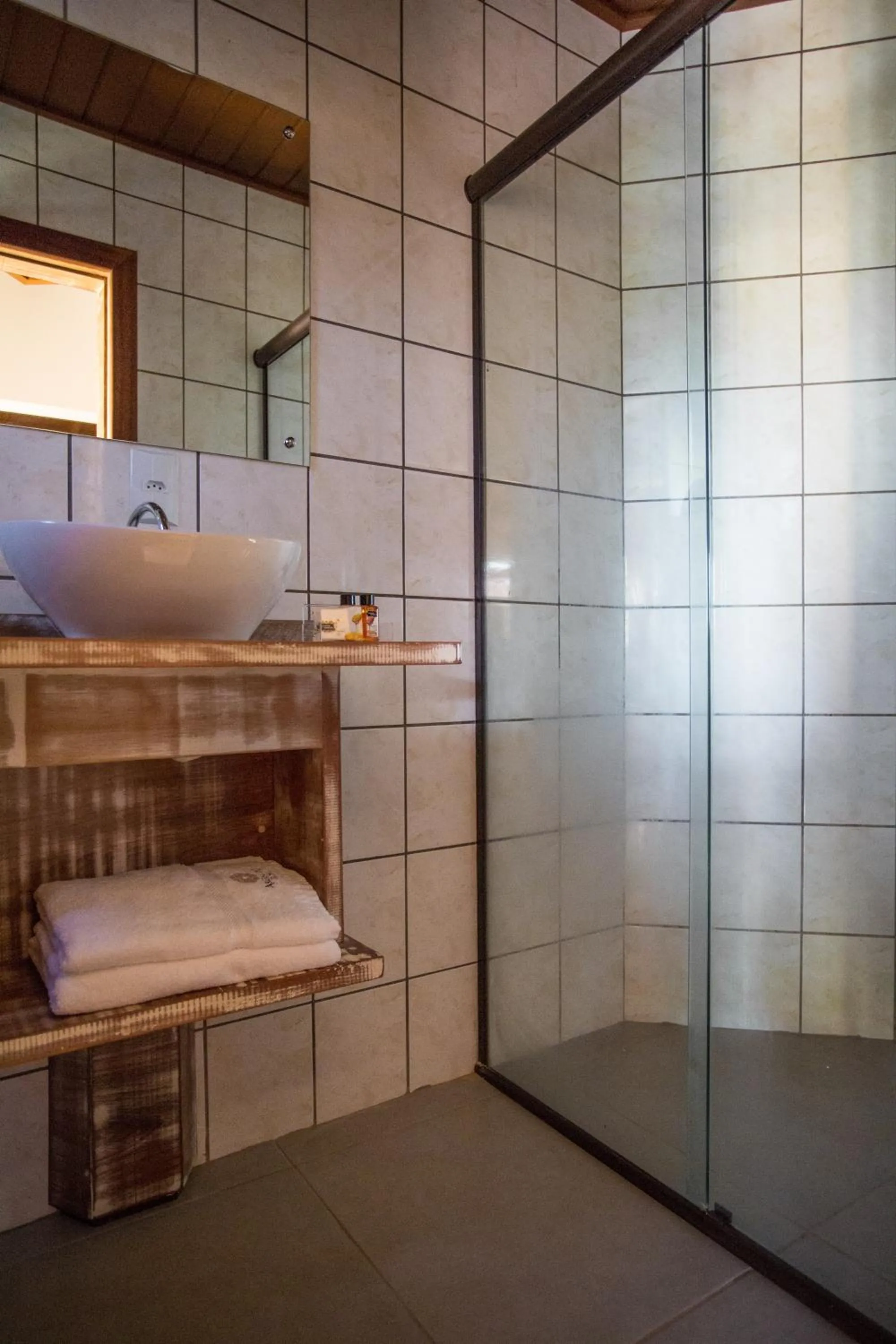 Shower in Pousada Areias do Rosa