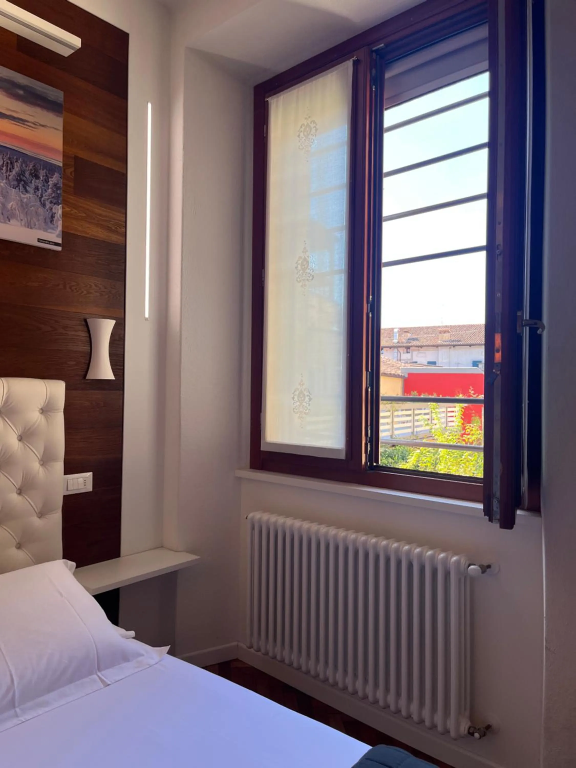 Photo of the whole room, Bed in B&B Dai Toscans