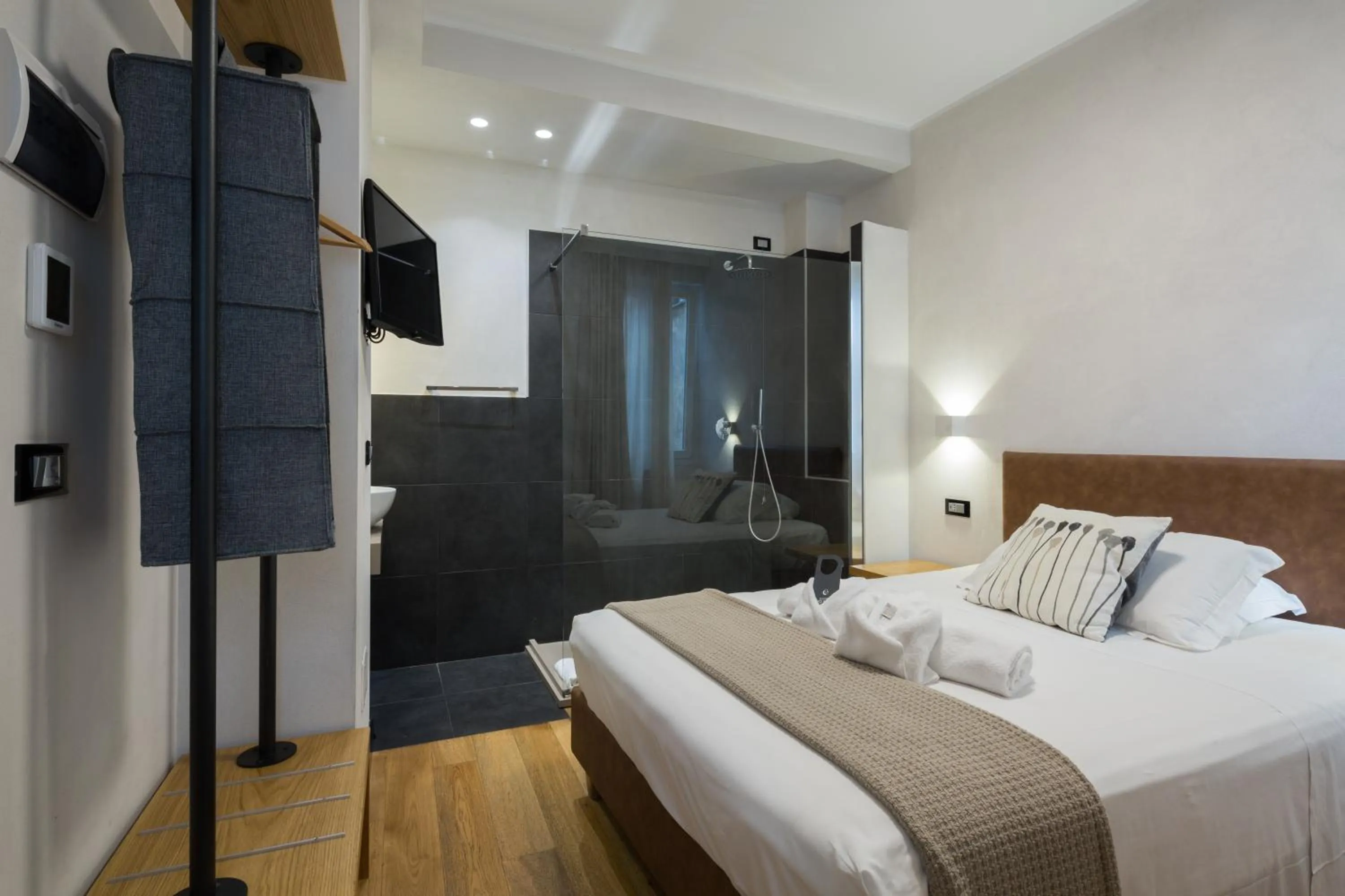 Photo of the whole room, Bed in Hotel Doria