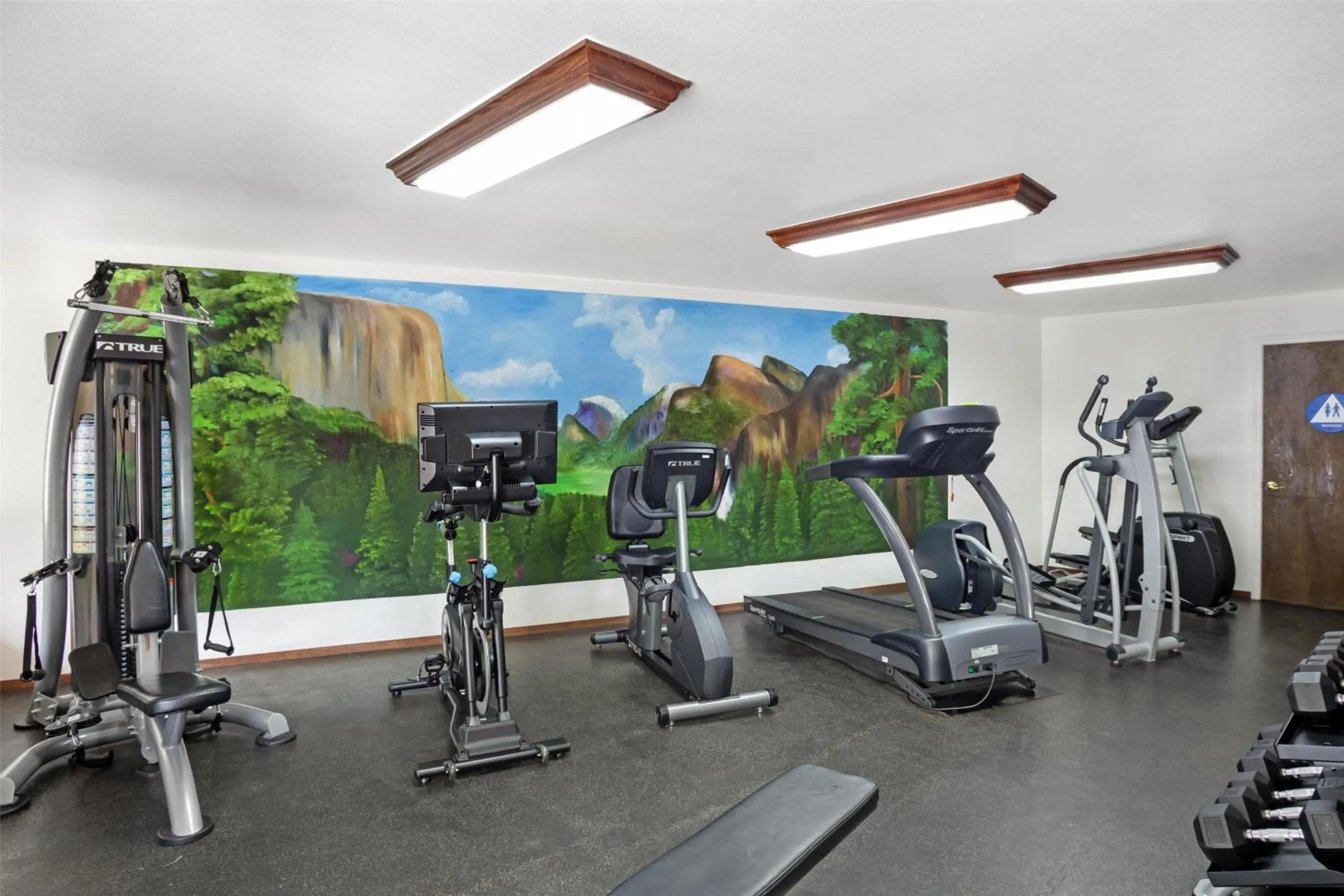 Fitness centre/facilities in Best Western Plus Yosemite Gateway Inn