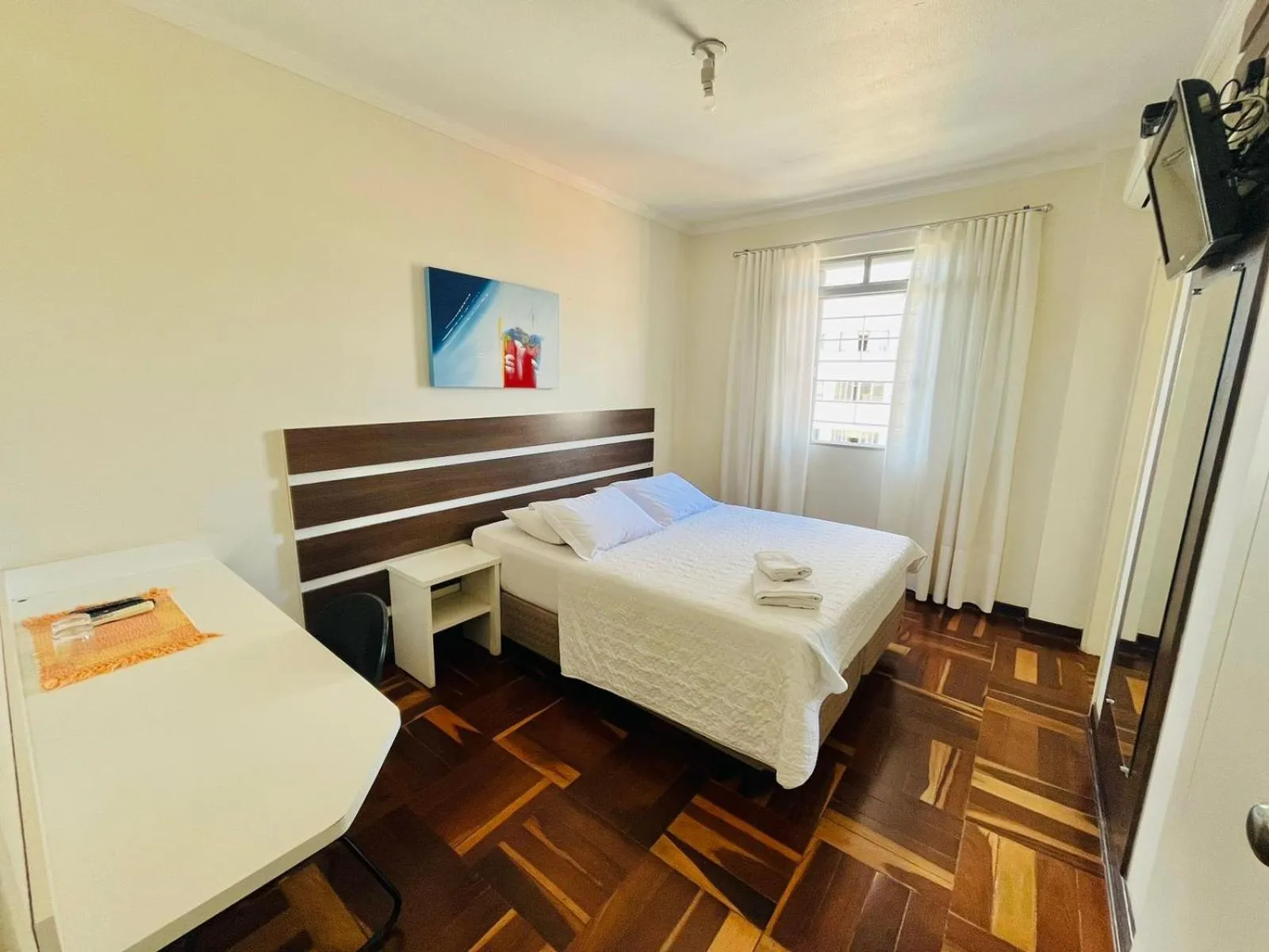 Photo of the whole room, Bed in Libero Hotel