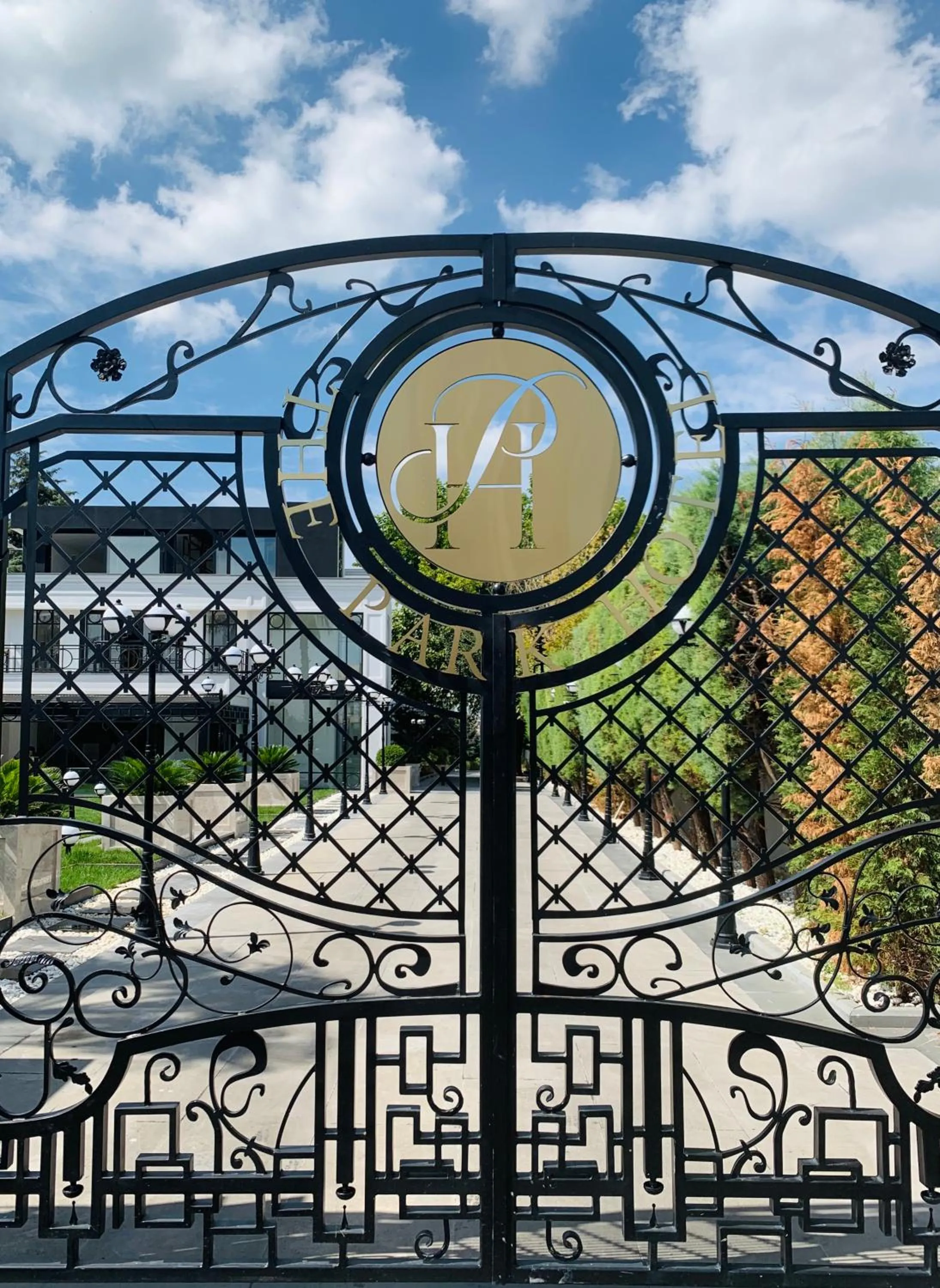 Facade/entrance in Istanbul Park Hotel