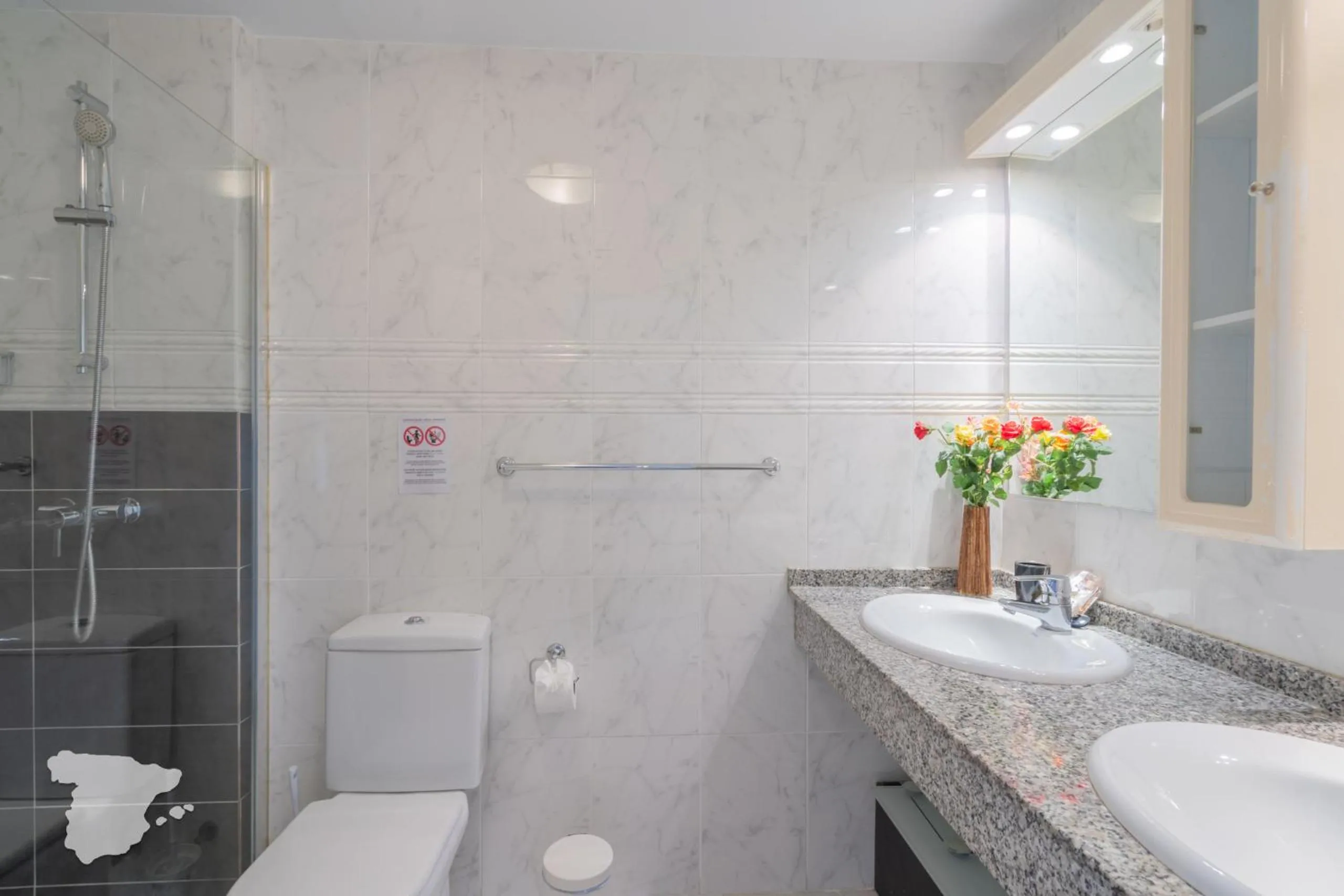 Bathroom in CostaBlancaDreams Nautico in Calpe