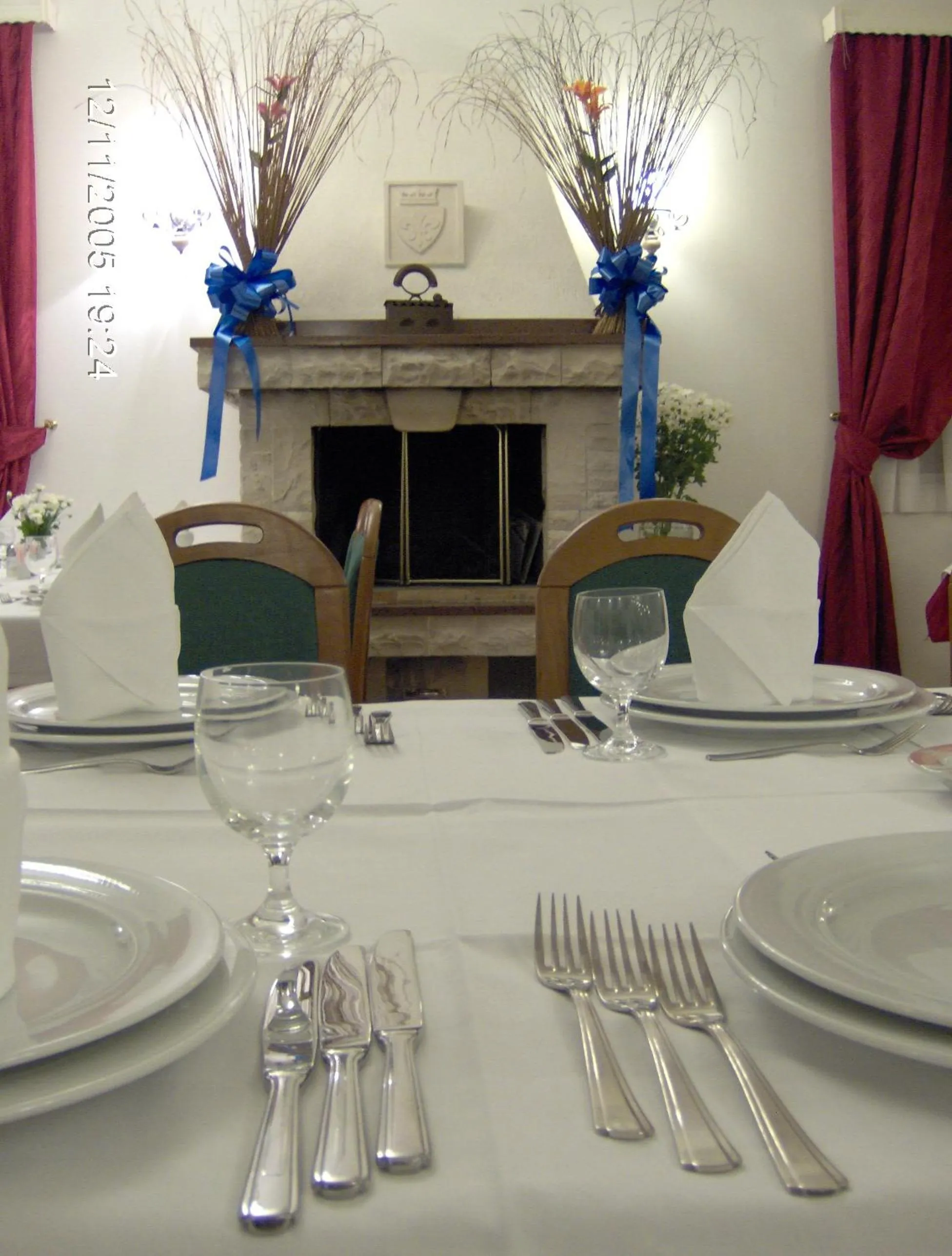 Restaurant/places to eat in Hotel Aurora