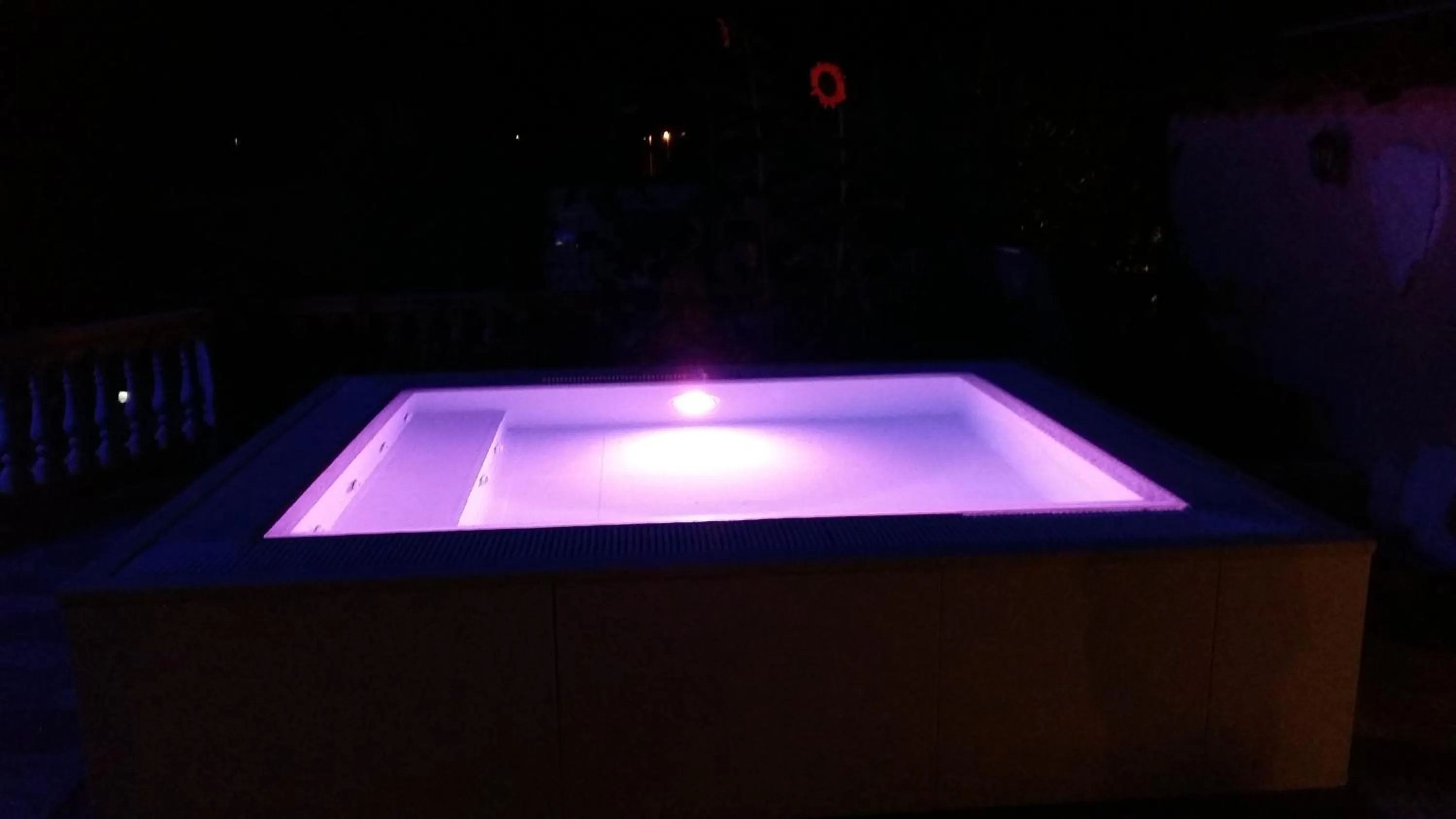 Swimming pool in Hotel Aurora