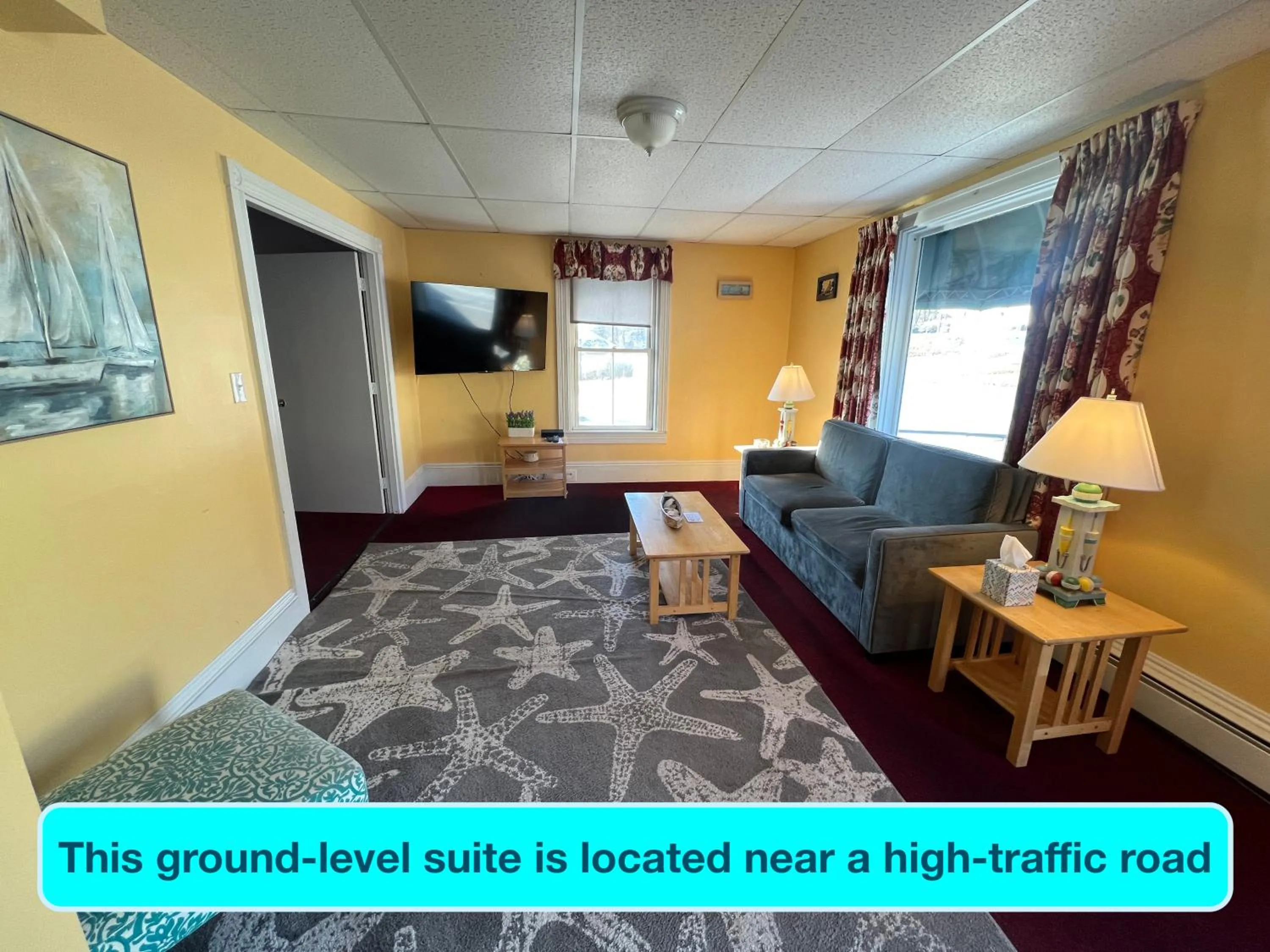 Living room in Claddagh Motel & Suites