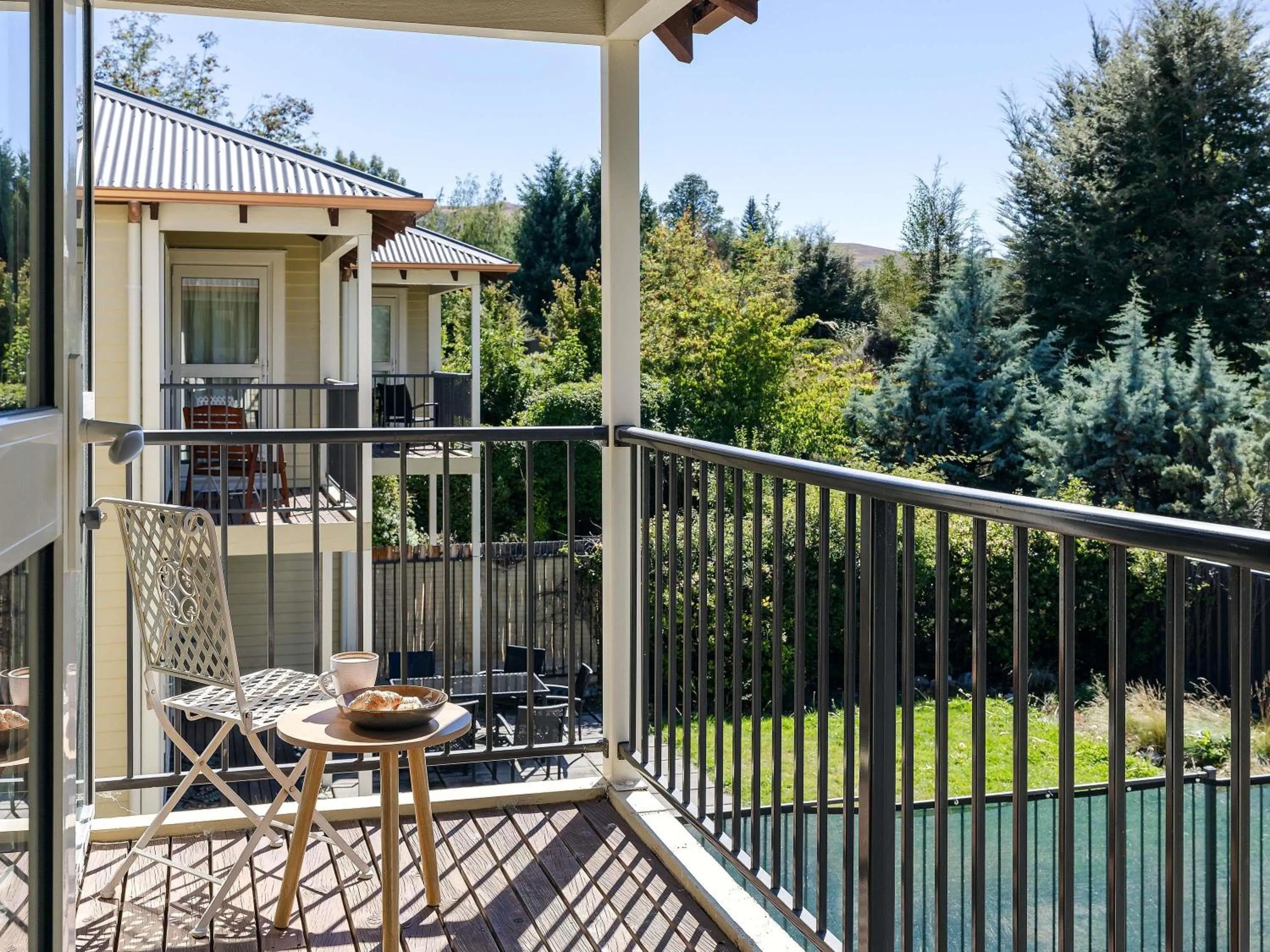 Bedroom in Mantra Lake Tekapo