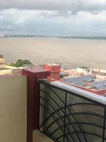 River view in Backpackers Park Varanasi