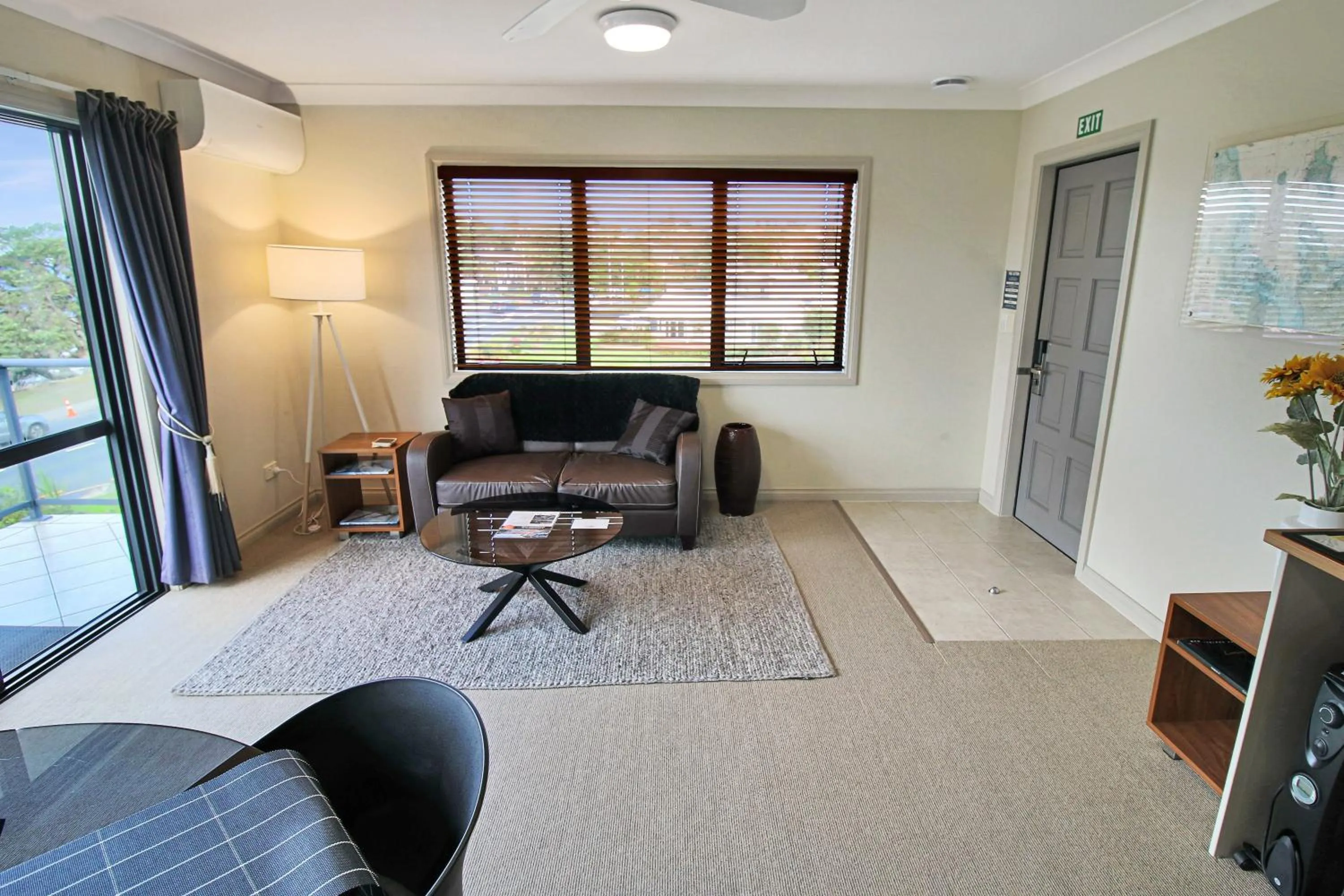 Living room in Whangaparaoa Lodge