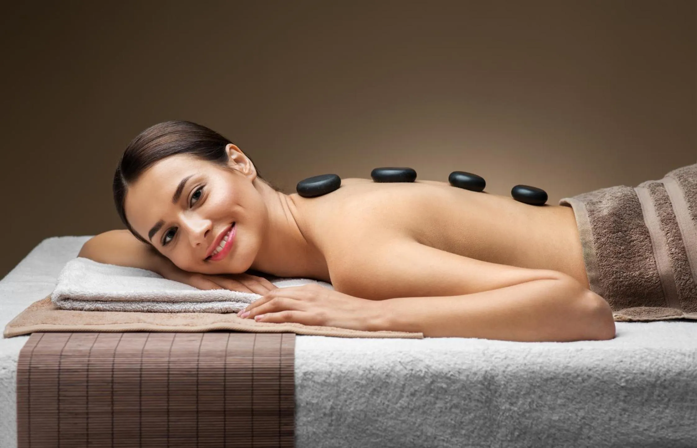 Massage in Whangaparaoa Lodge