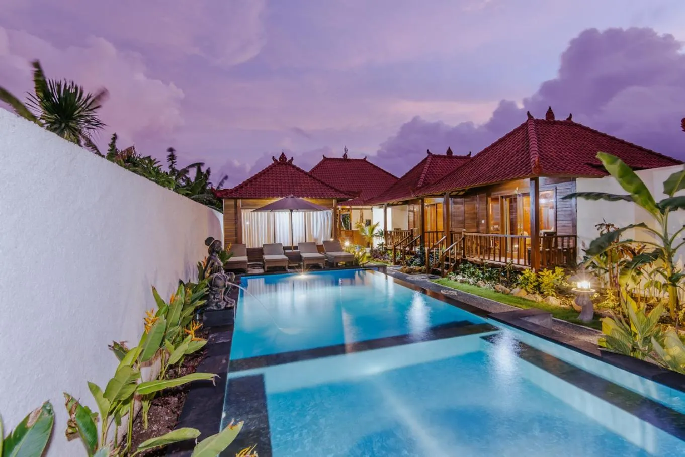 Swimming pool in Lembongan Small Heaven Bungalow