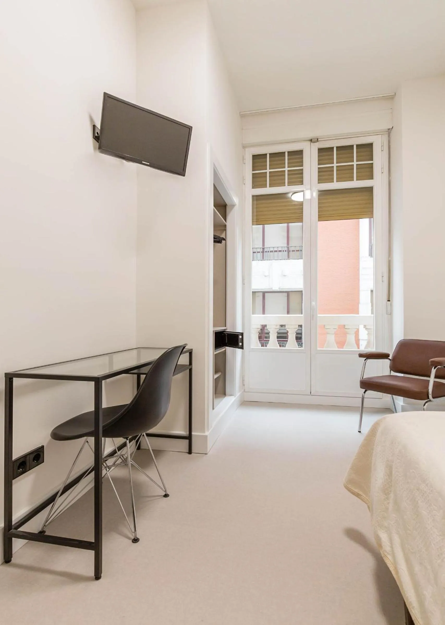 Bed in Hostal Excelsior