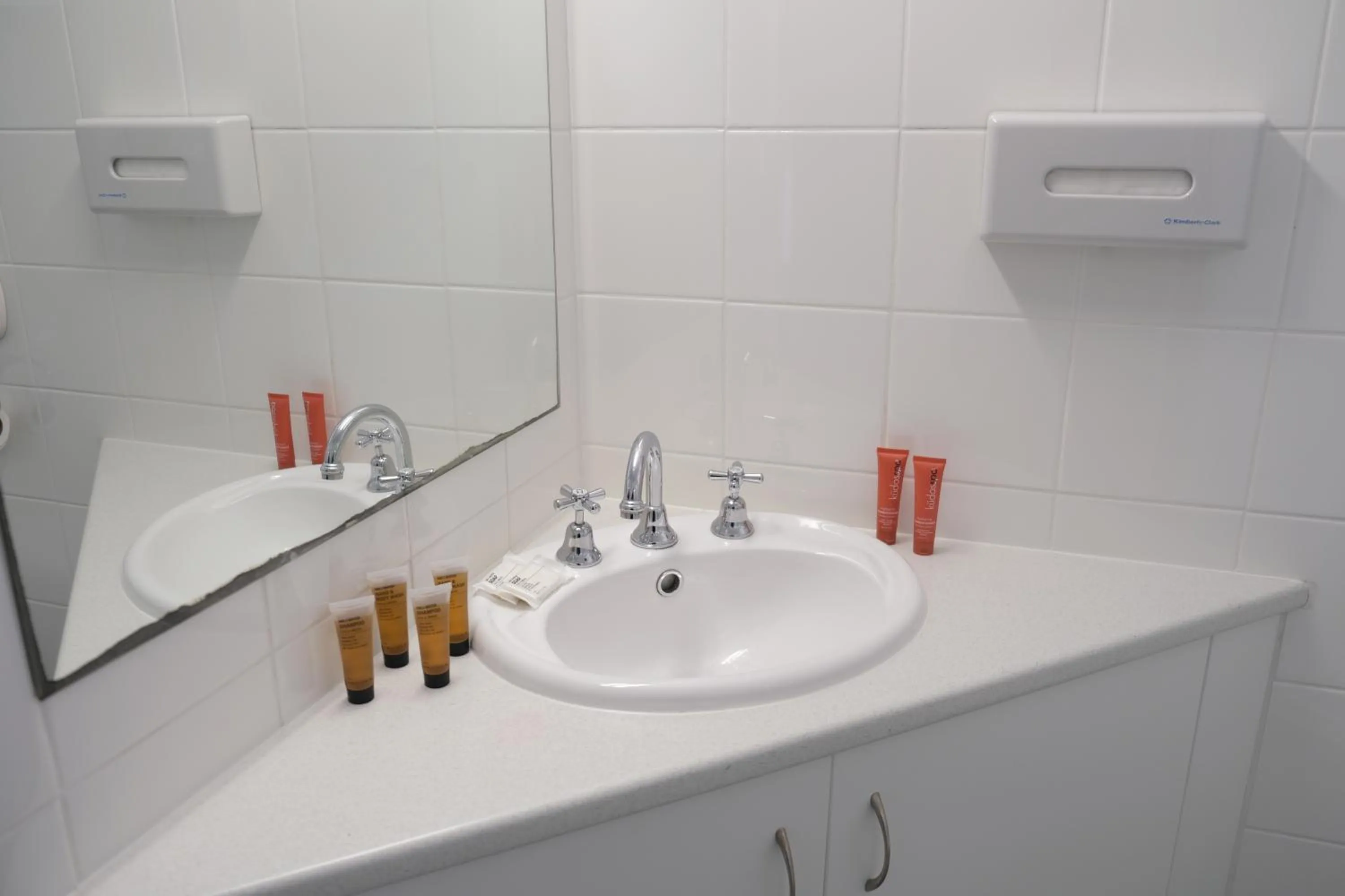 Bathroom in Kaloha Holiday Resort Phillip Island