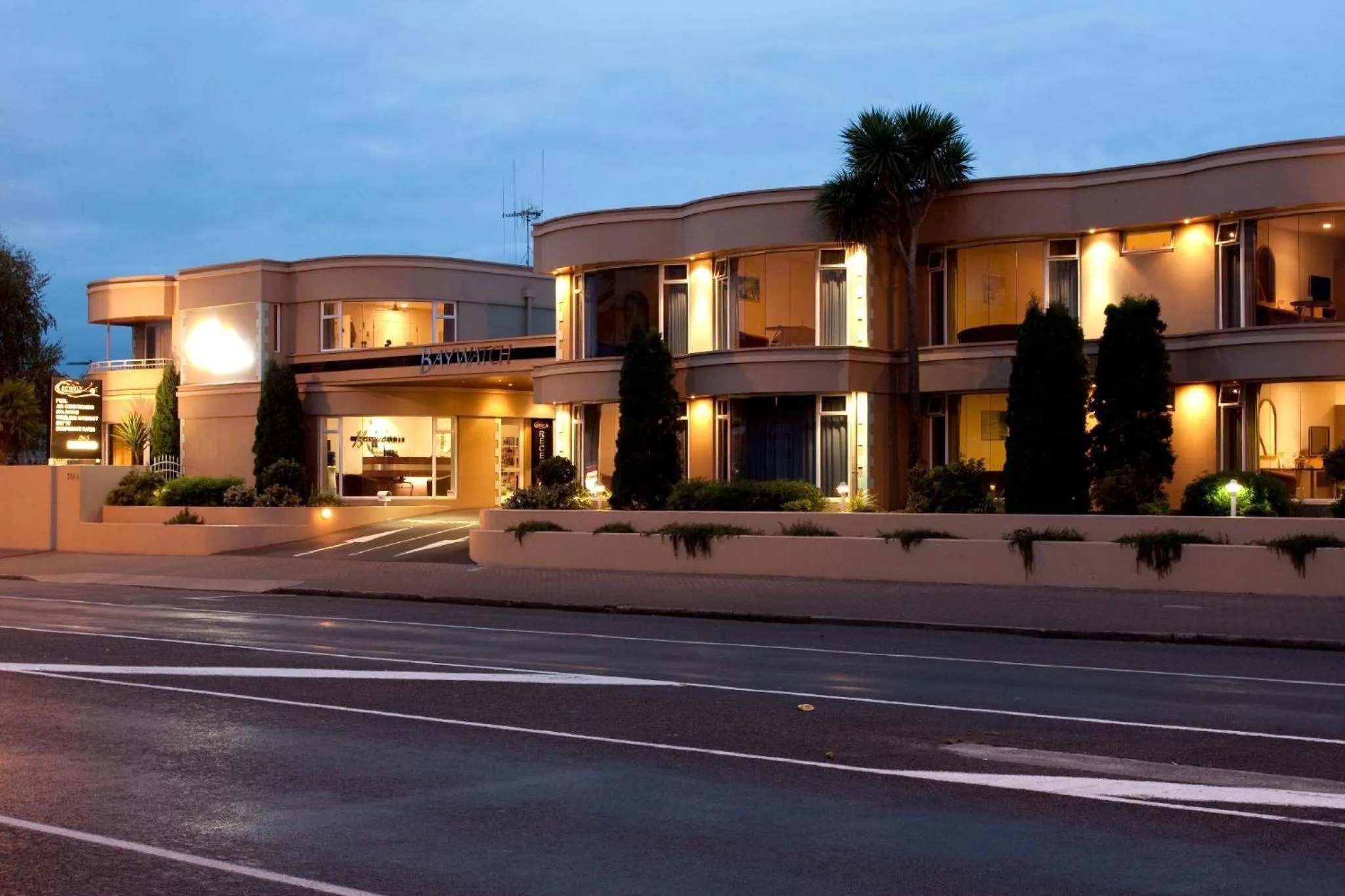 Property building in Baywatch Motor Inn