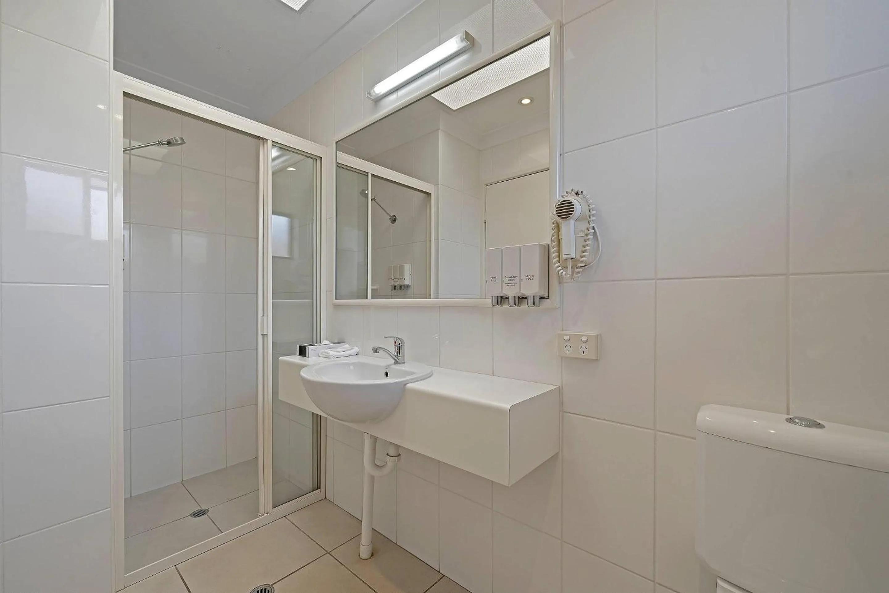 Bedroom in Comfort Inn Glenfield