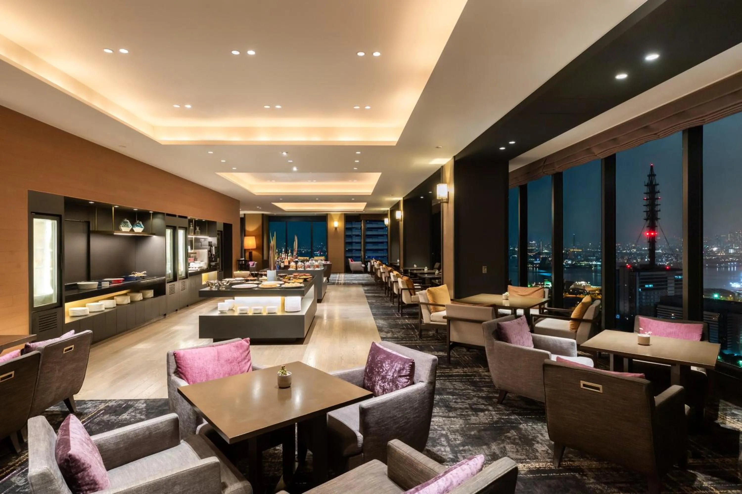 Deluxe King Room - single occupancy - Club Lounge Access - Non-Smoking in Grand Prince Hotel Osaka Bay