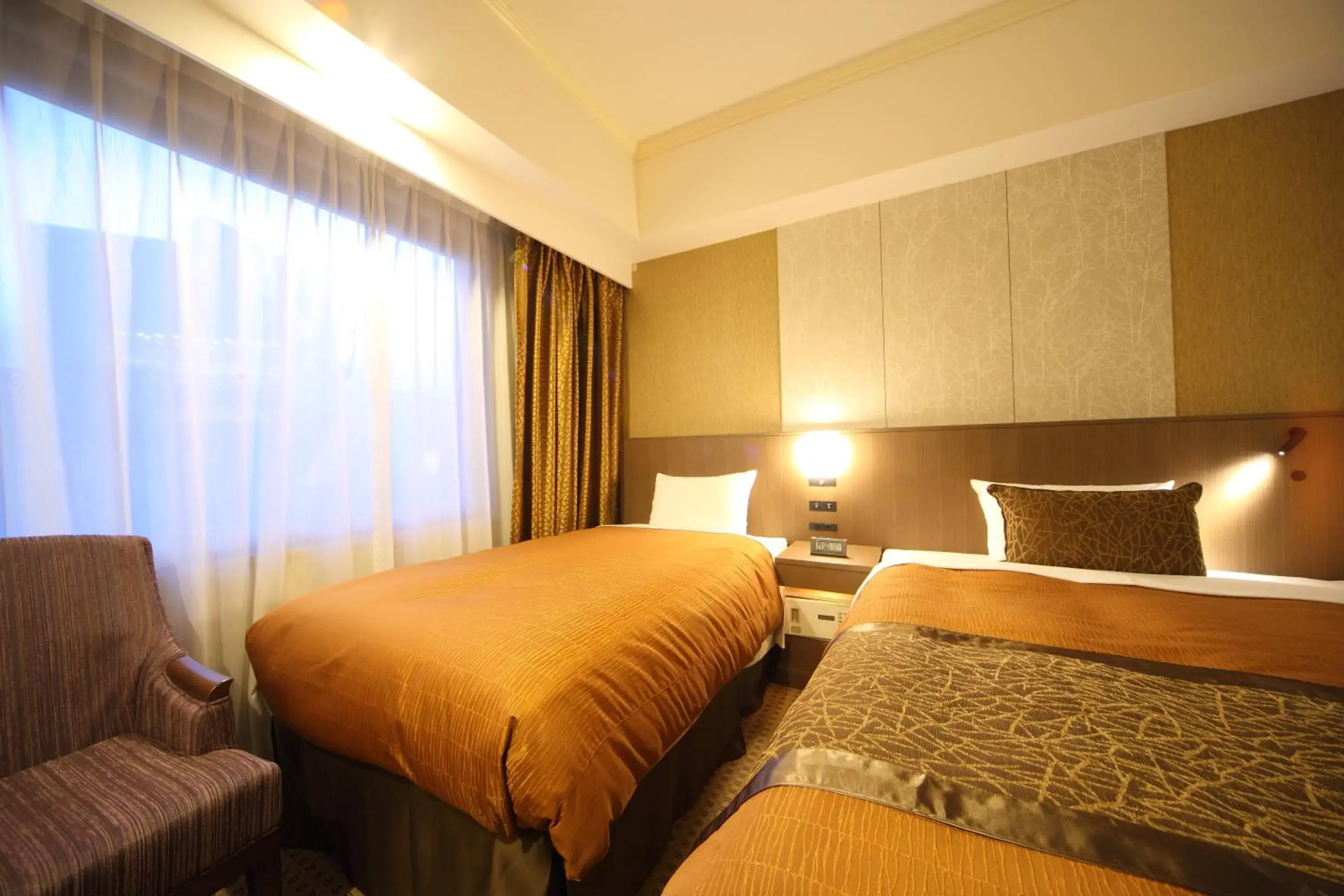 Standard Double Room - single occupancy - Non-Smoking / 1 extra bed plus for 2 people in Hotel Metropolitan Nagano Standard Double Room - single occupancy - Non-Smoking / 1 extra bed plus for 2 people in Hotel Metropolitan Nagano