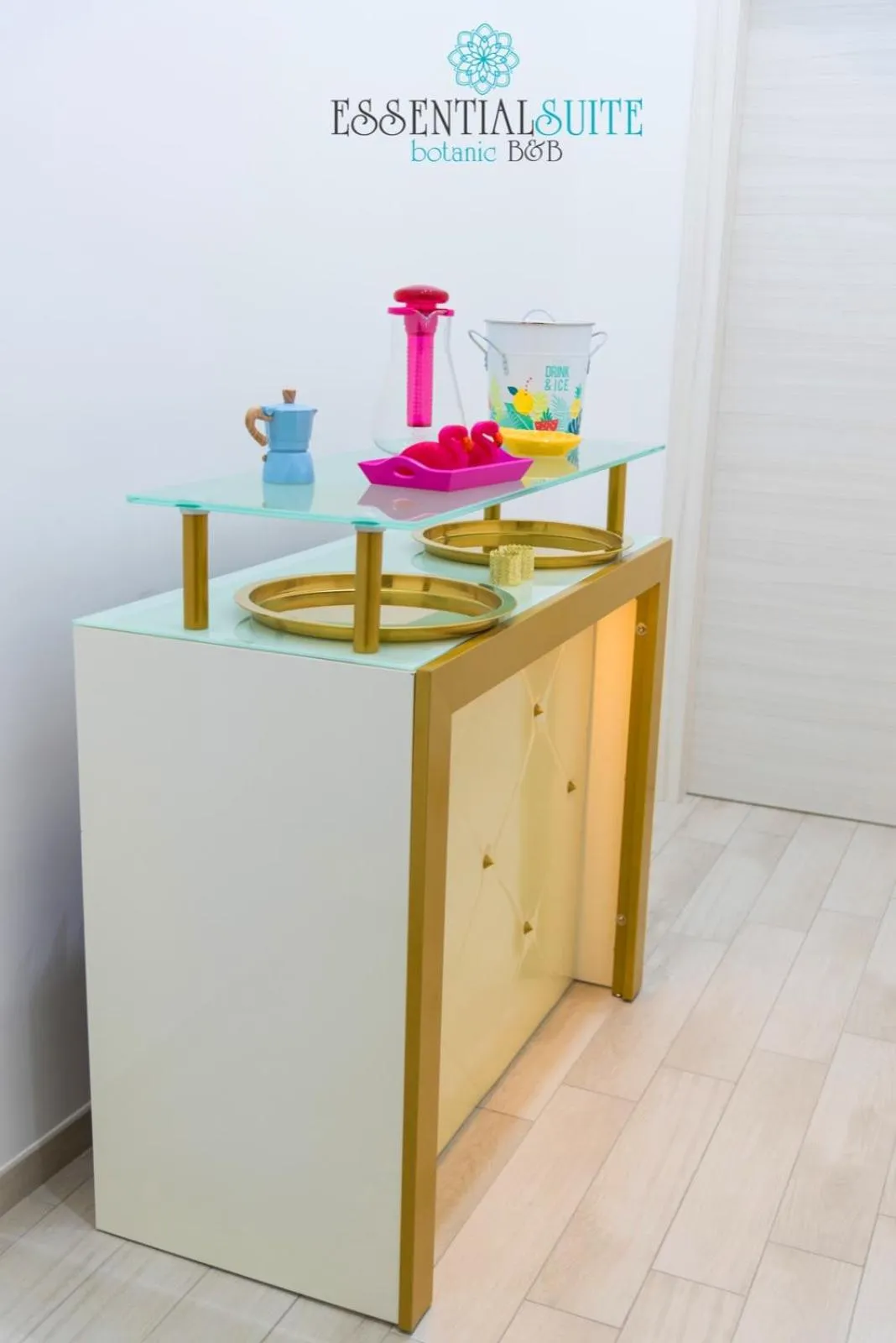 Text overlay in Essential Suite B&B Botanic