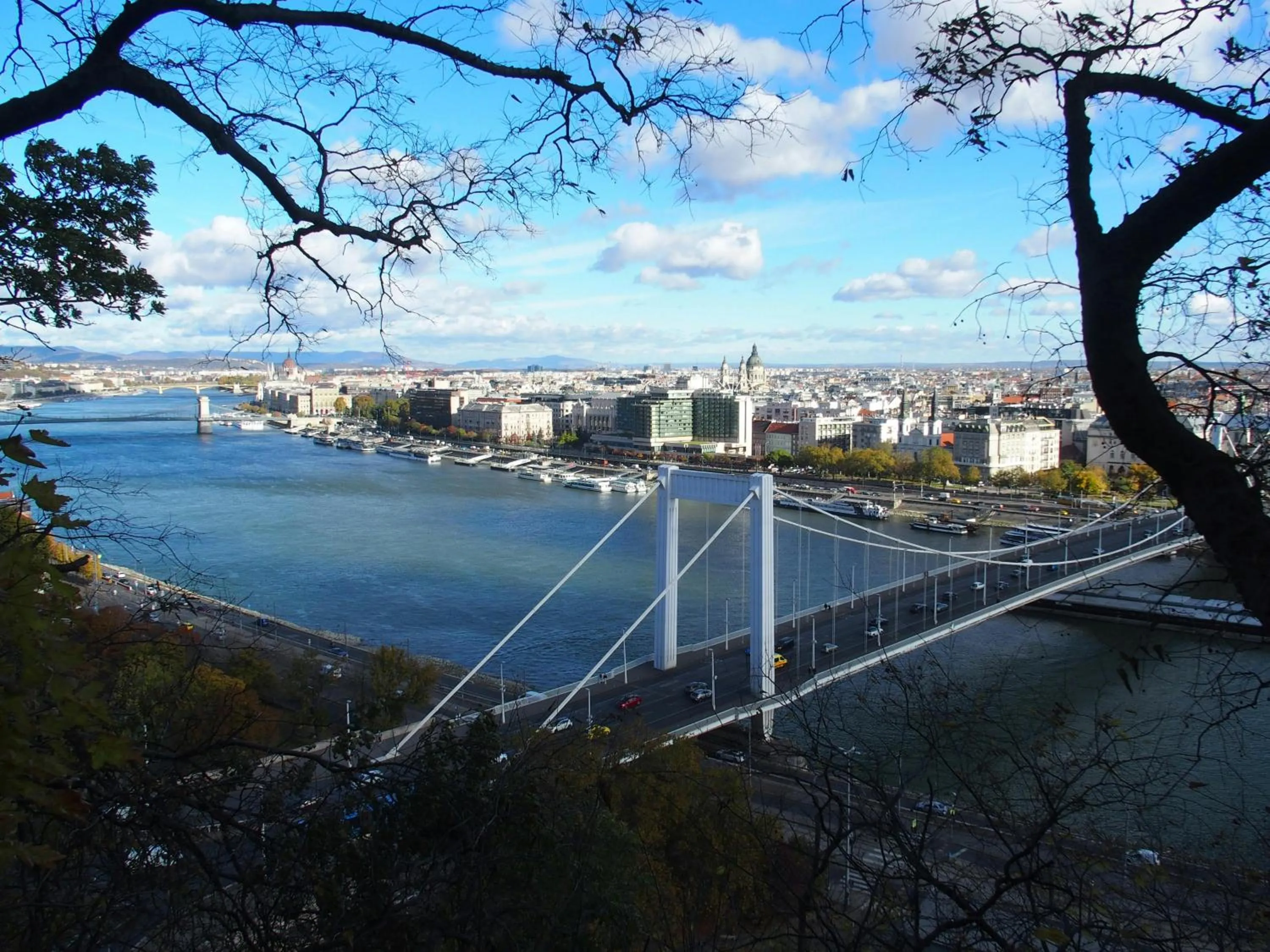 Nearby landmark in Hotel Orion