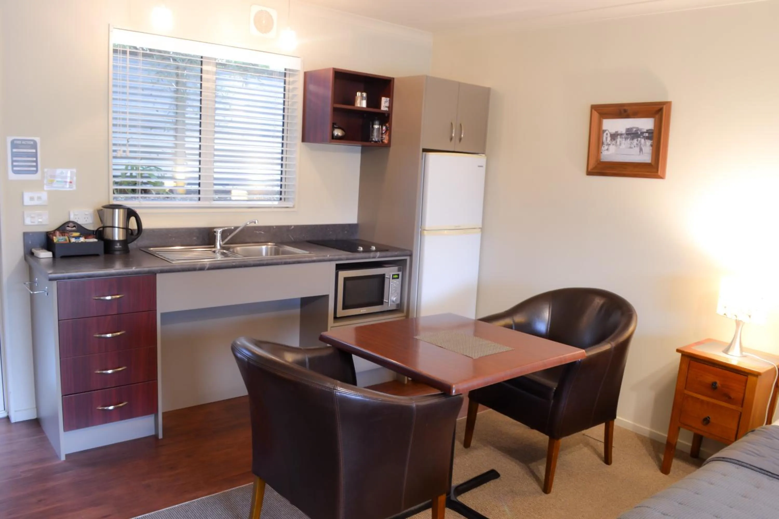 Seating area in Aspen on King