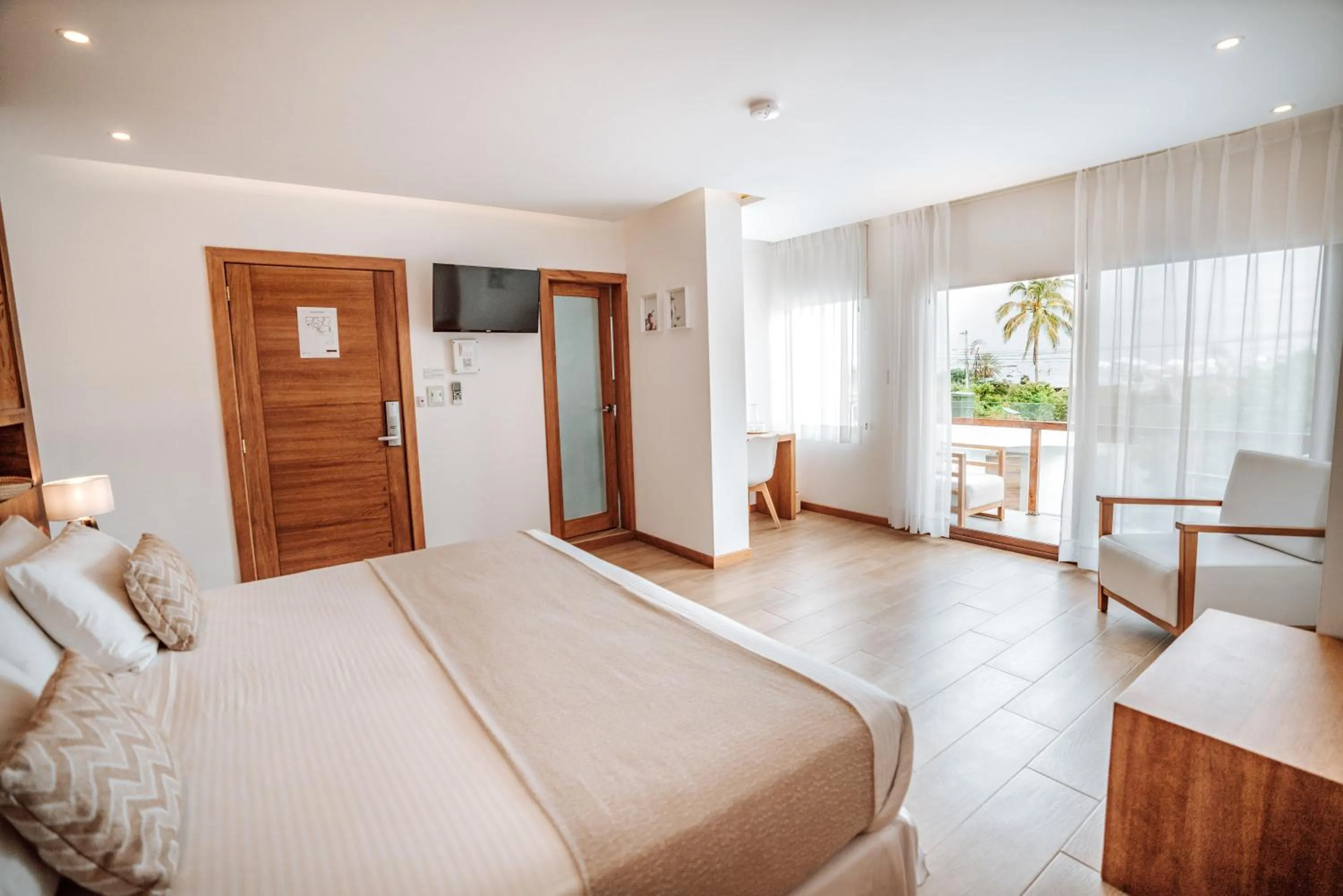 Photo of the whole room, Bed in Hotel Acacia