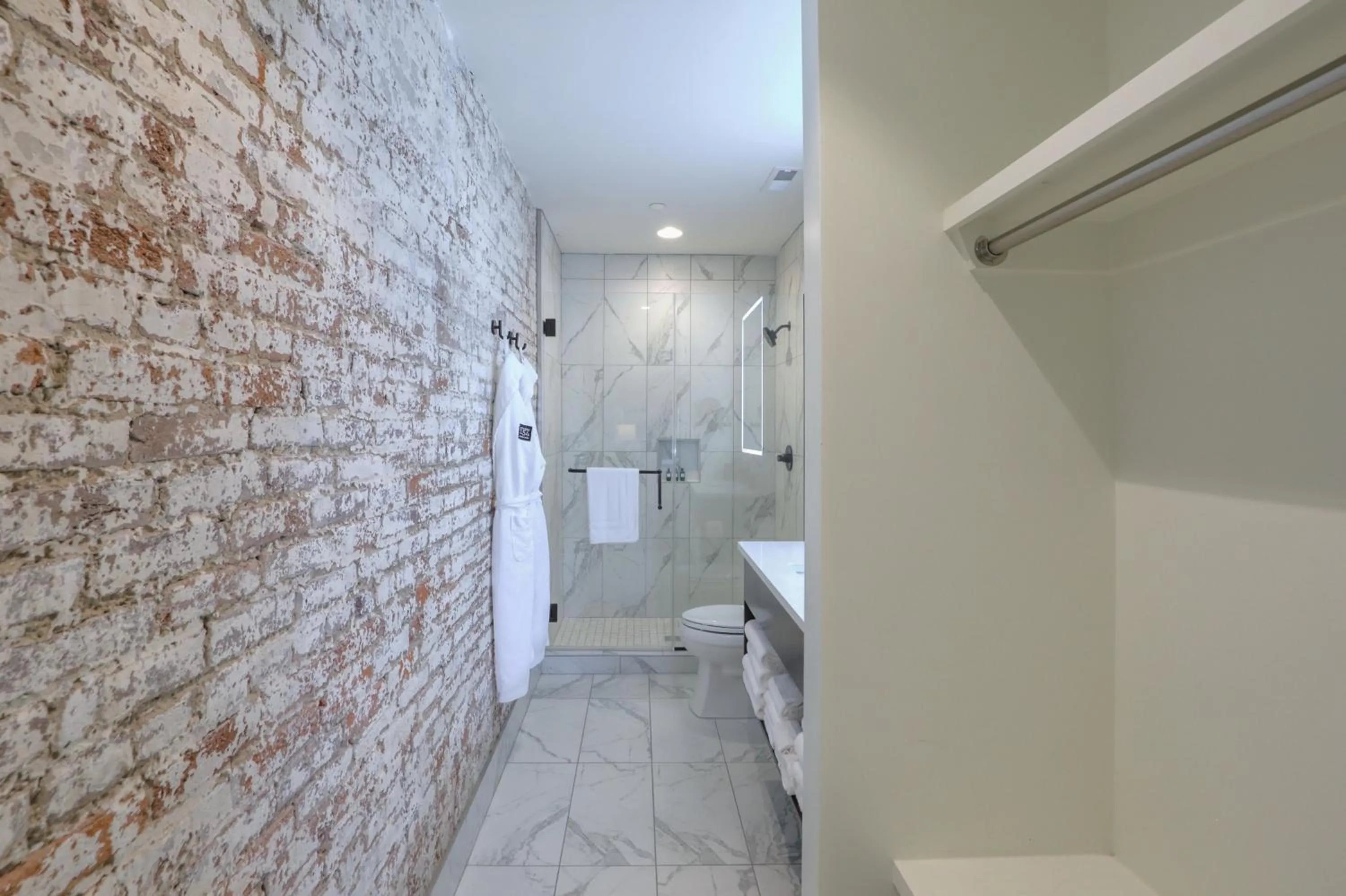 Bathroom in Studio 154 Hotel