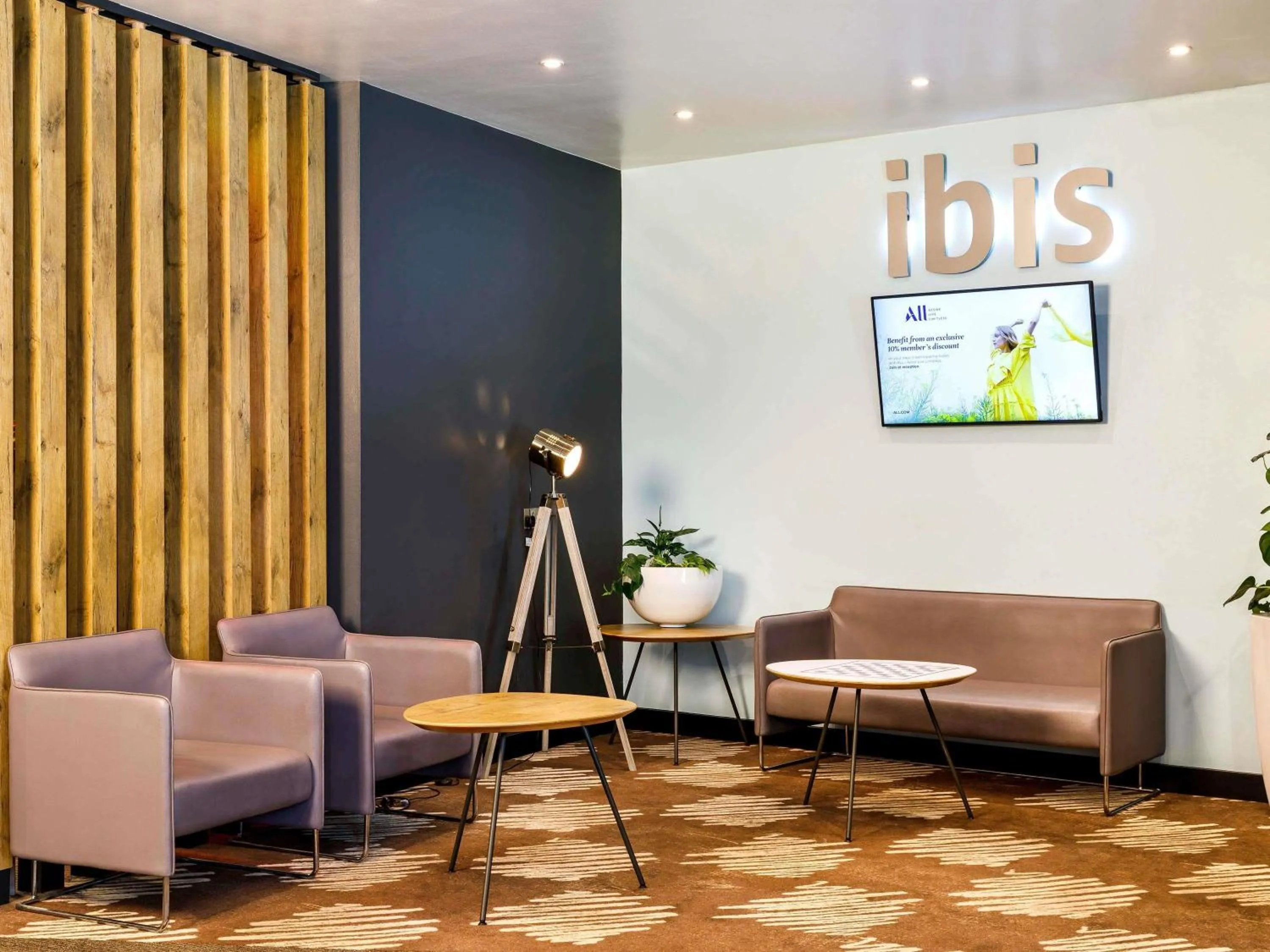 Property building in ibis Nottingham Centre