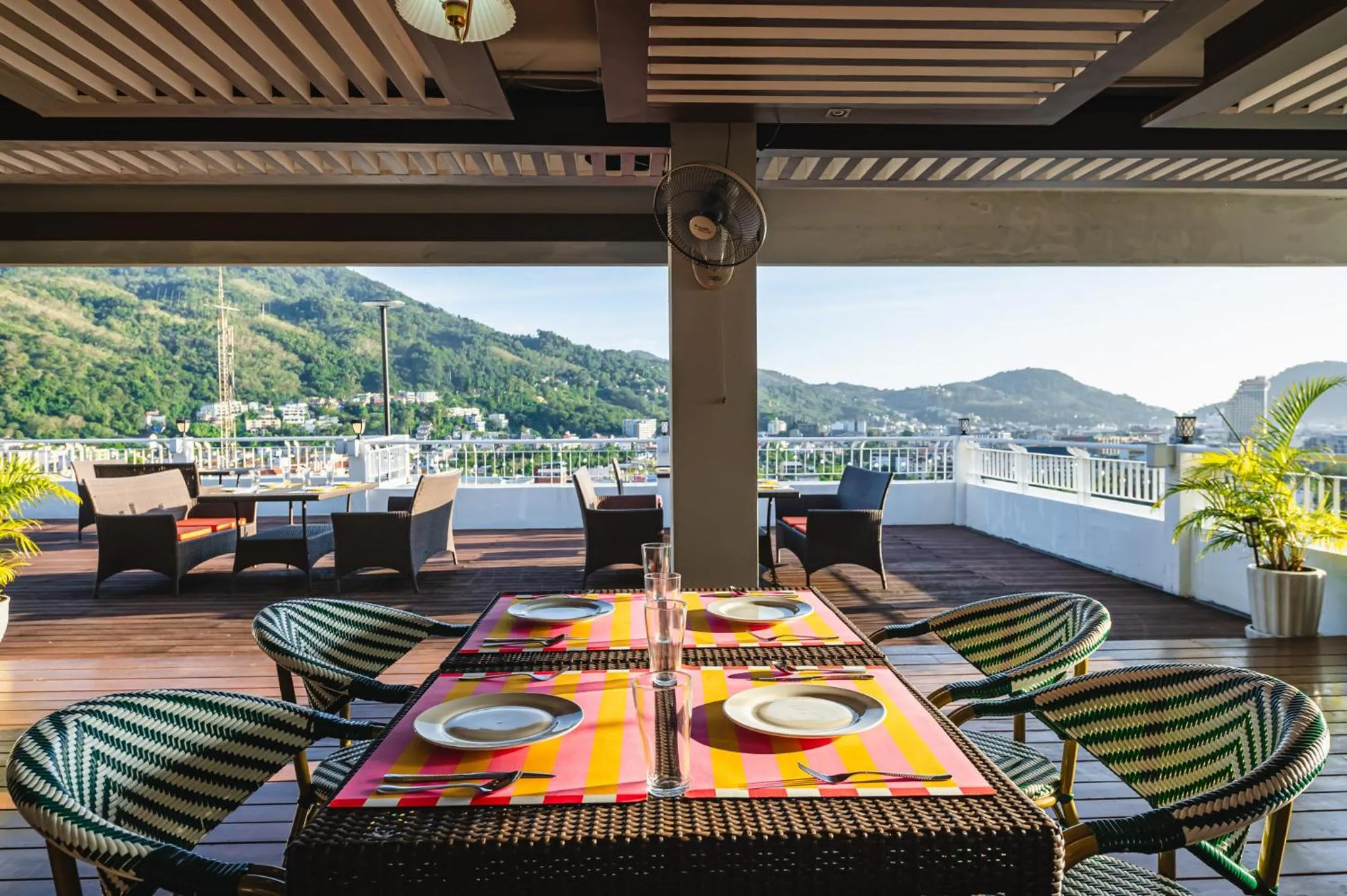 Restaurant/places to eat in Casa Del M Patong Phuket - Newly Renovated