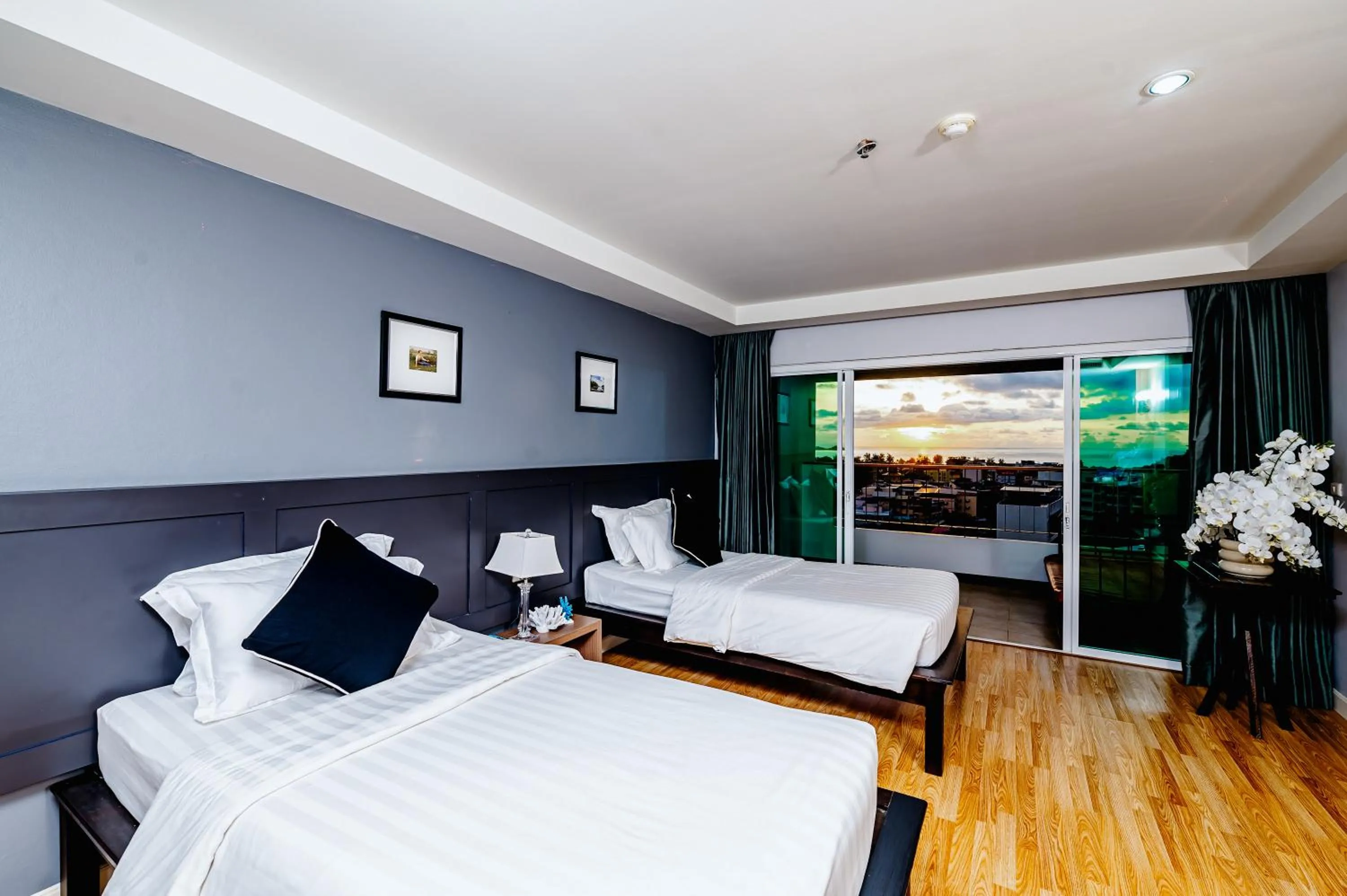 Bed in Casa Del M Patong Phuket - Newly Renovated