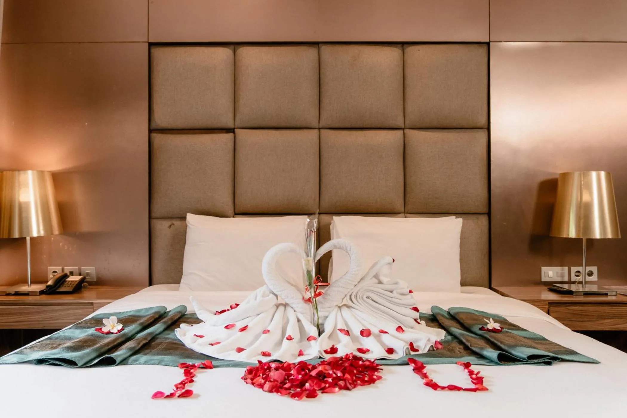 Decorative detail, Bed in Amaroossa Suite Bali