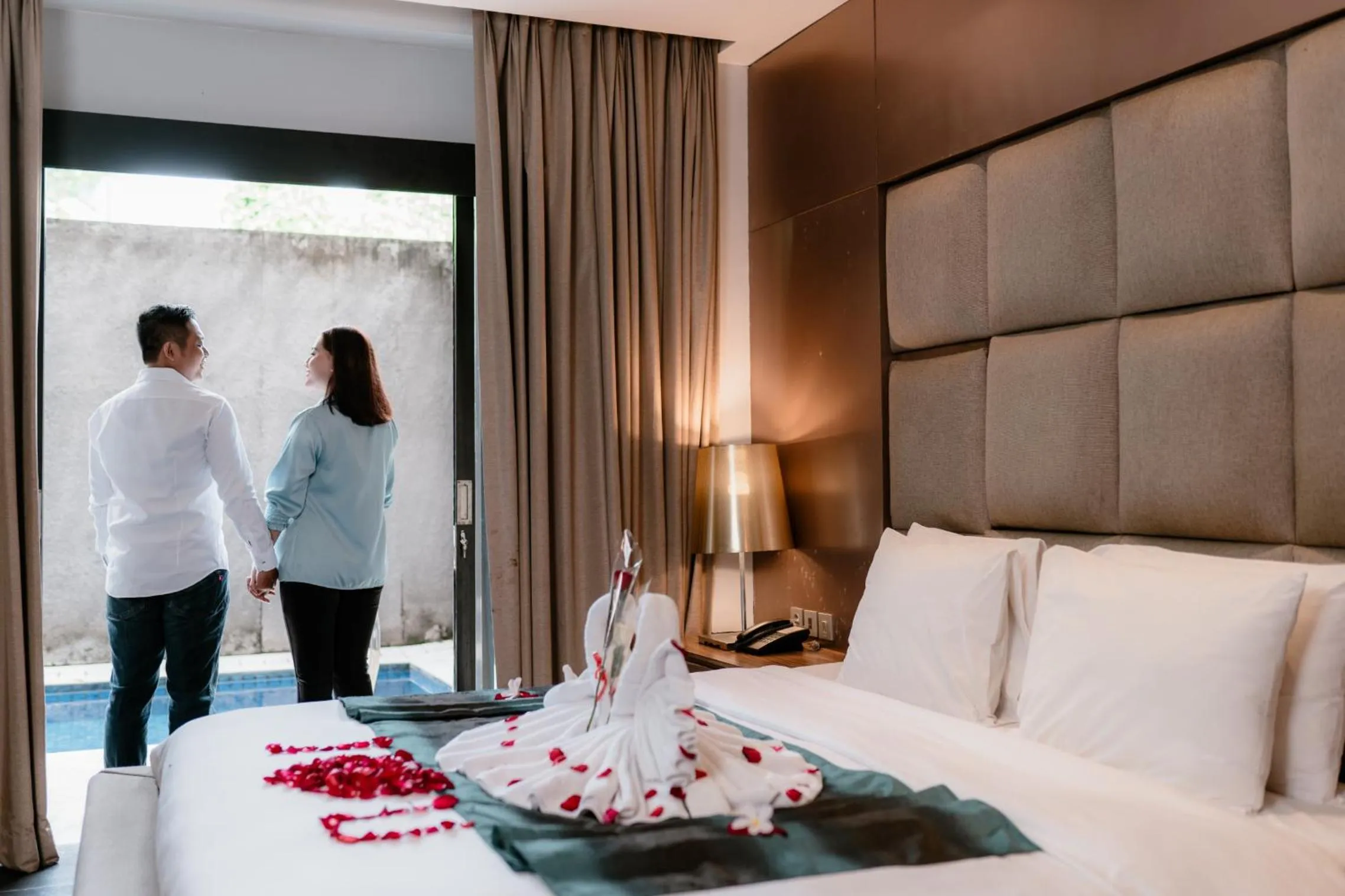 Decorative detail, Bed in Amaroossa Suite Bali