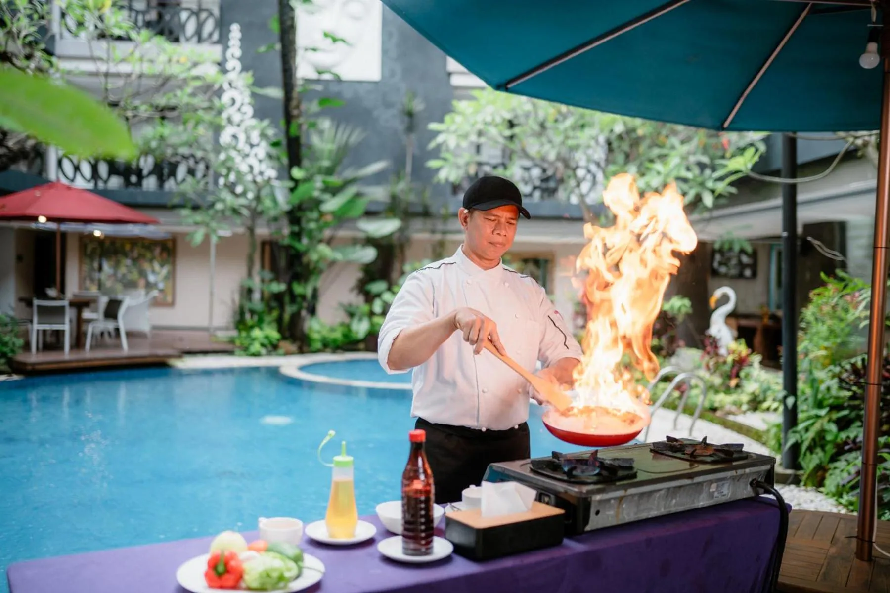 Food and drinks in Amaroossa Suite Bali