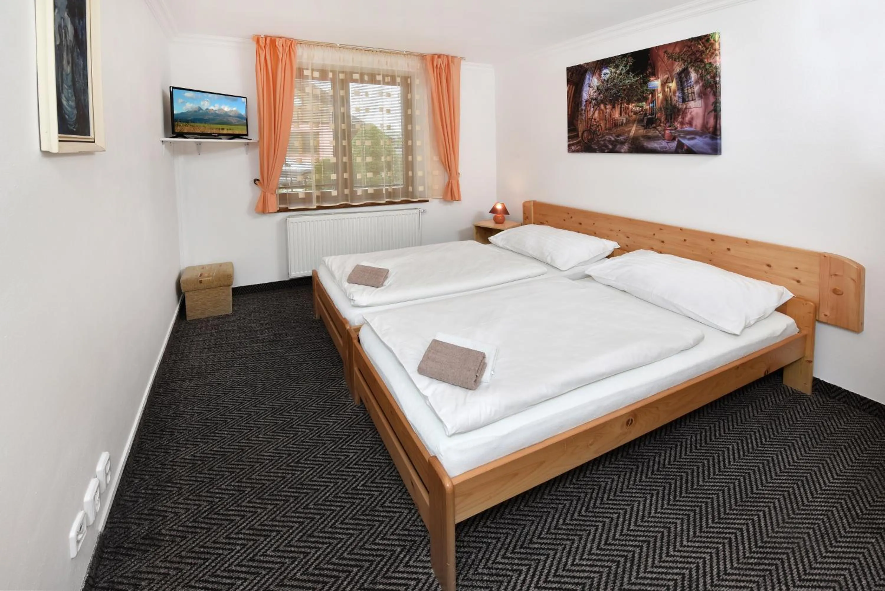 Photo of the whole room, Bed in Vila Martina