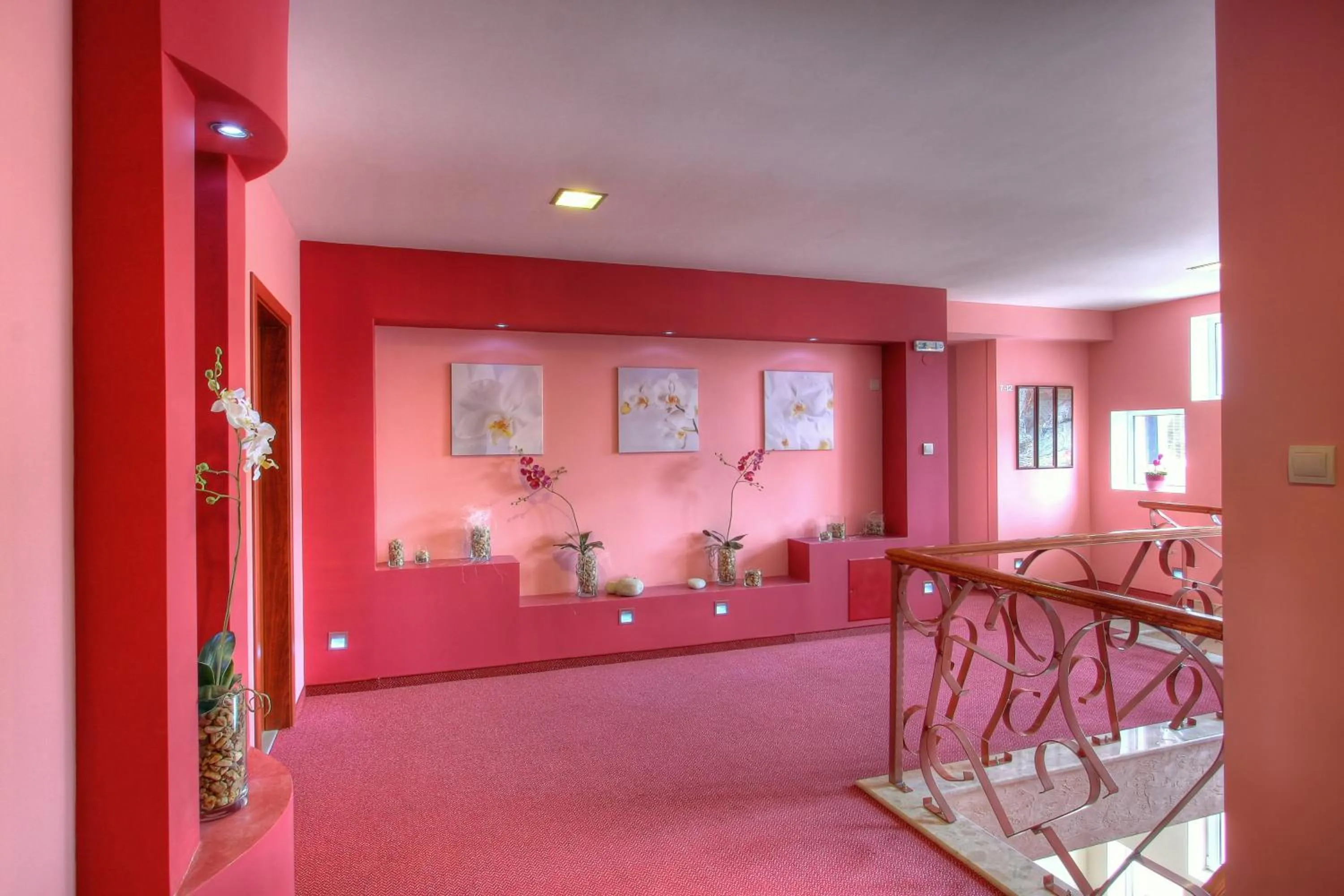 Decorative detail in Family Hotel Mania