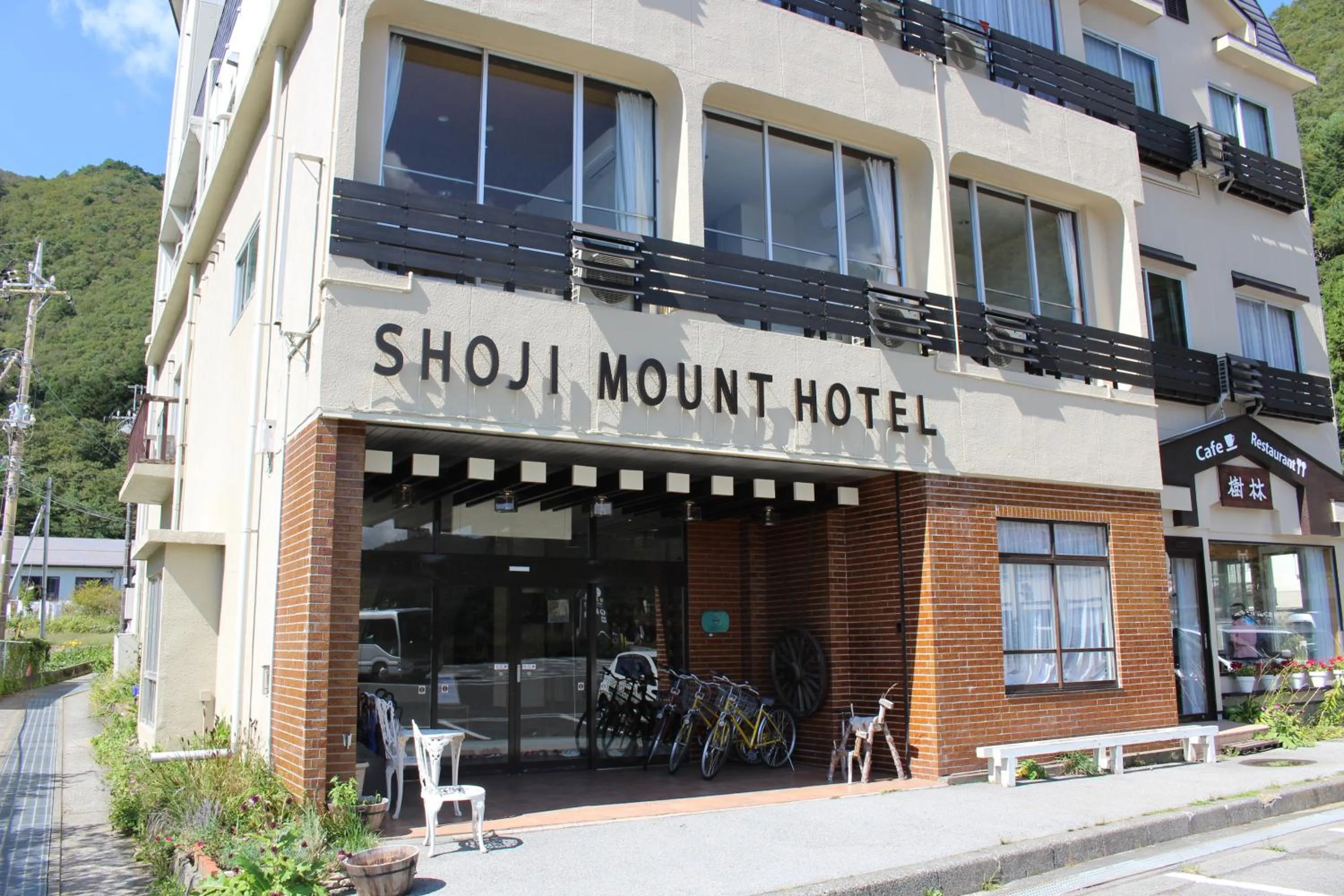 Facade/entrance in Shoji Mount Hotel