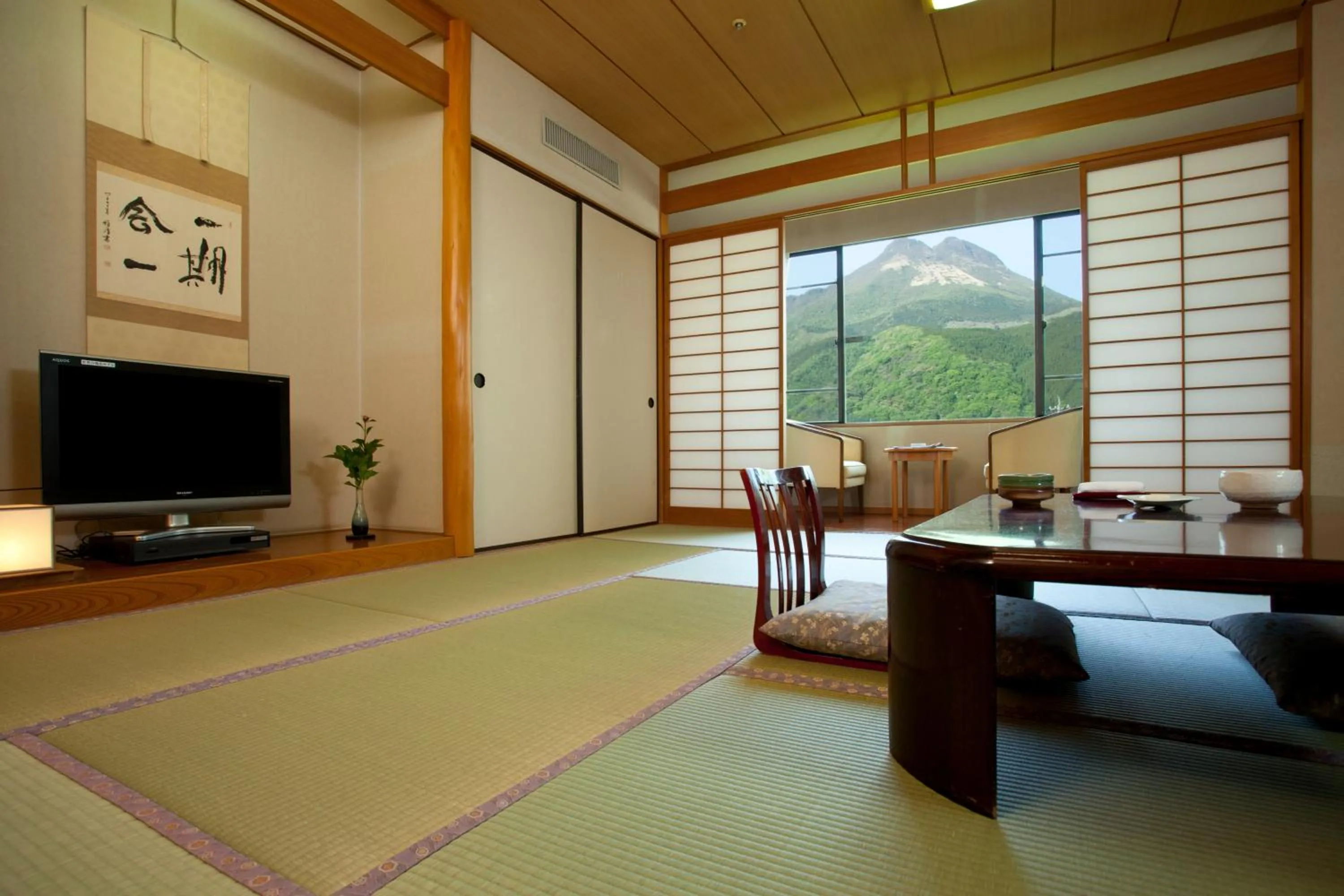 Natural landscape in Yufuin Hotel Shuhokan