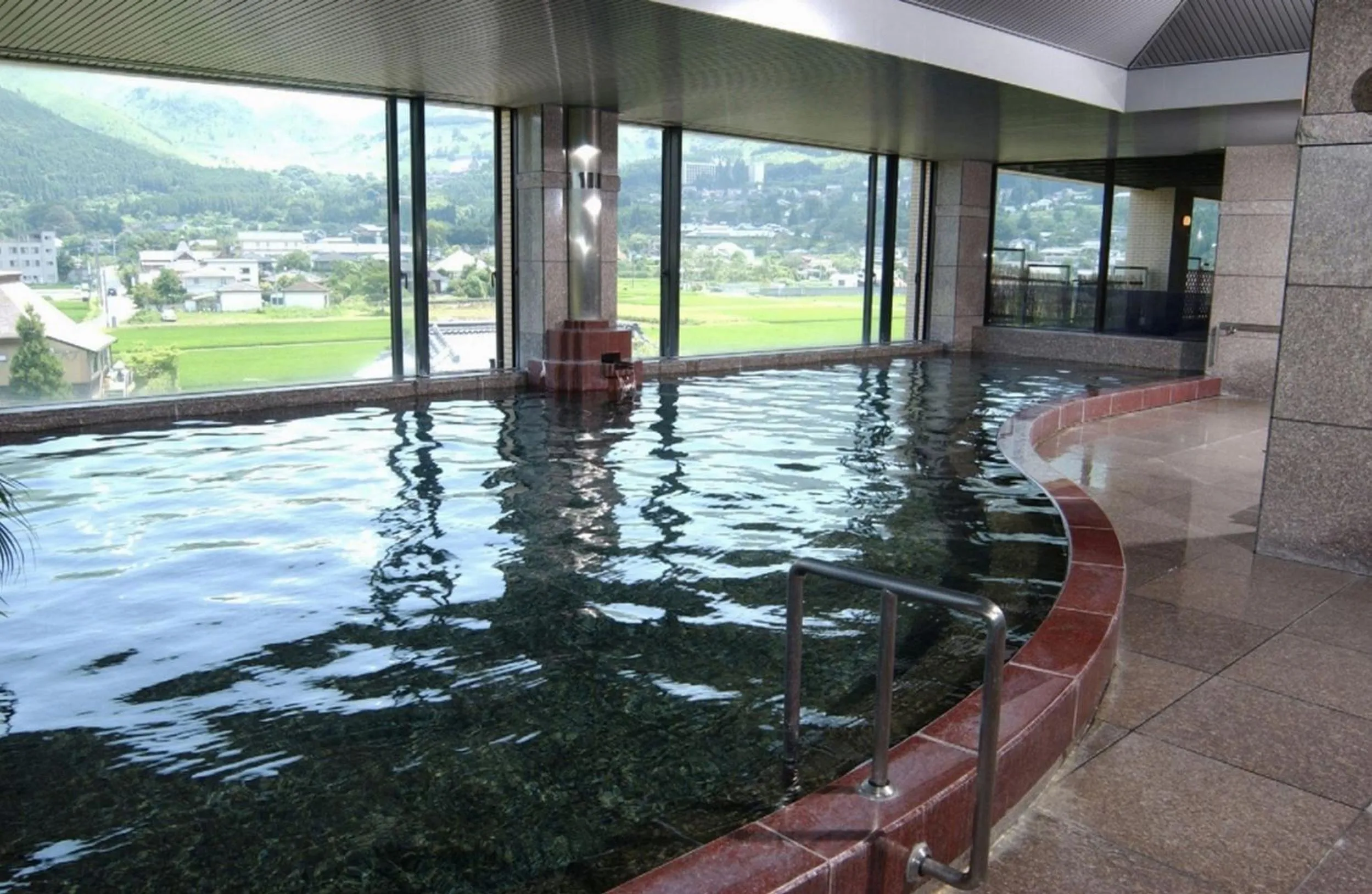 Hot Spring Bath in Yufuin Hotel Shuhokan