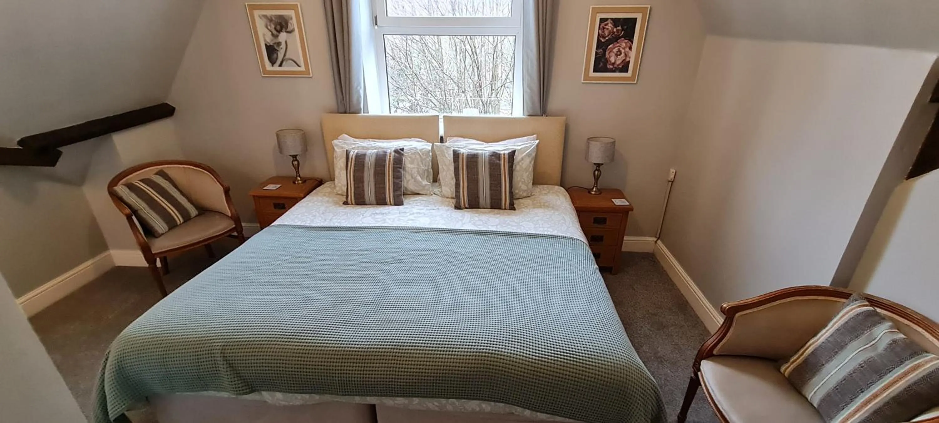 Bed in The Pendennis Guest House