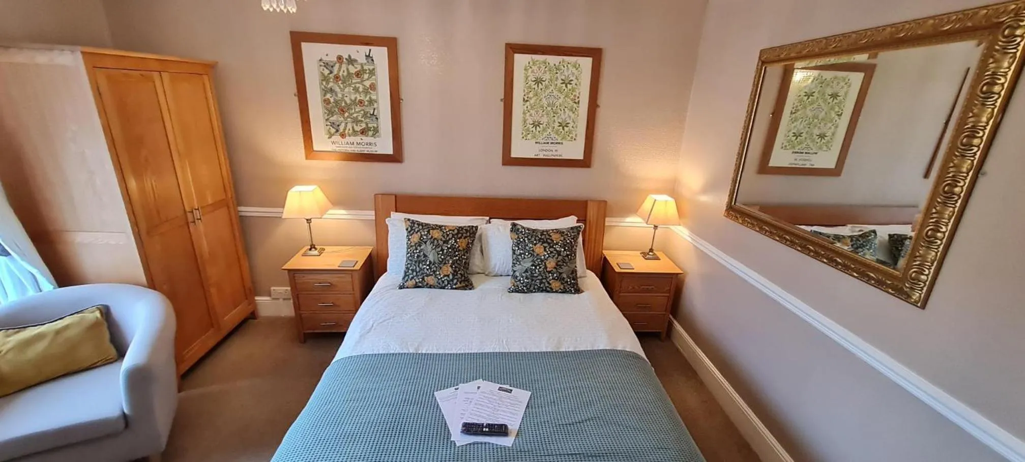 Bed in The Pendennis Guest House