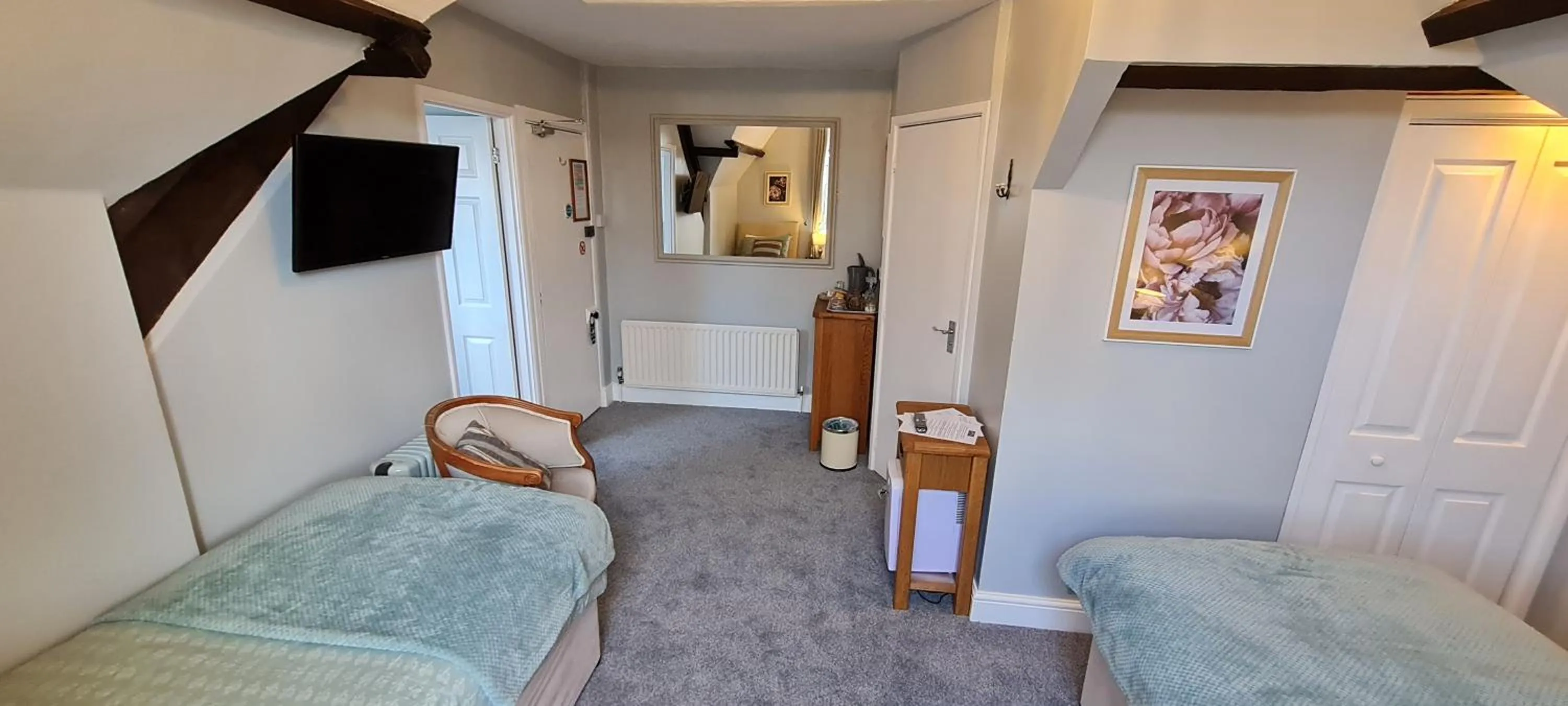 Bed in The Pendennis Guest House