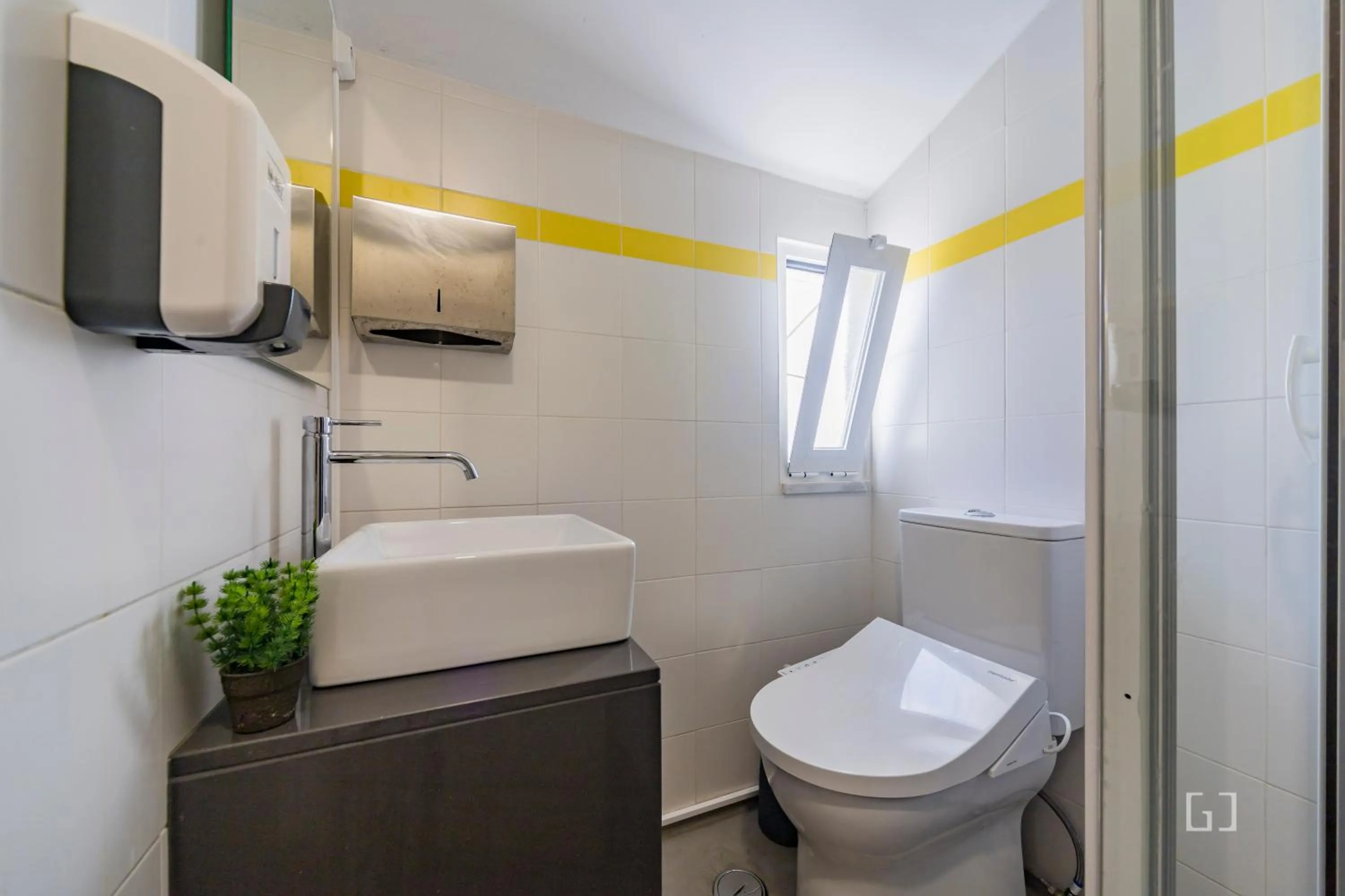 Bathroom in MouraLua