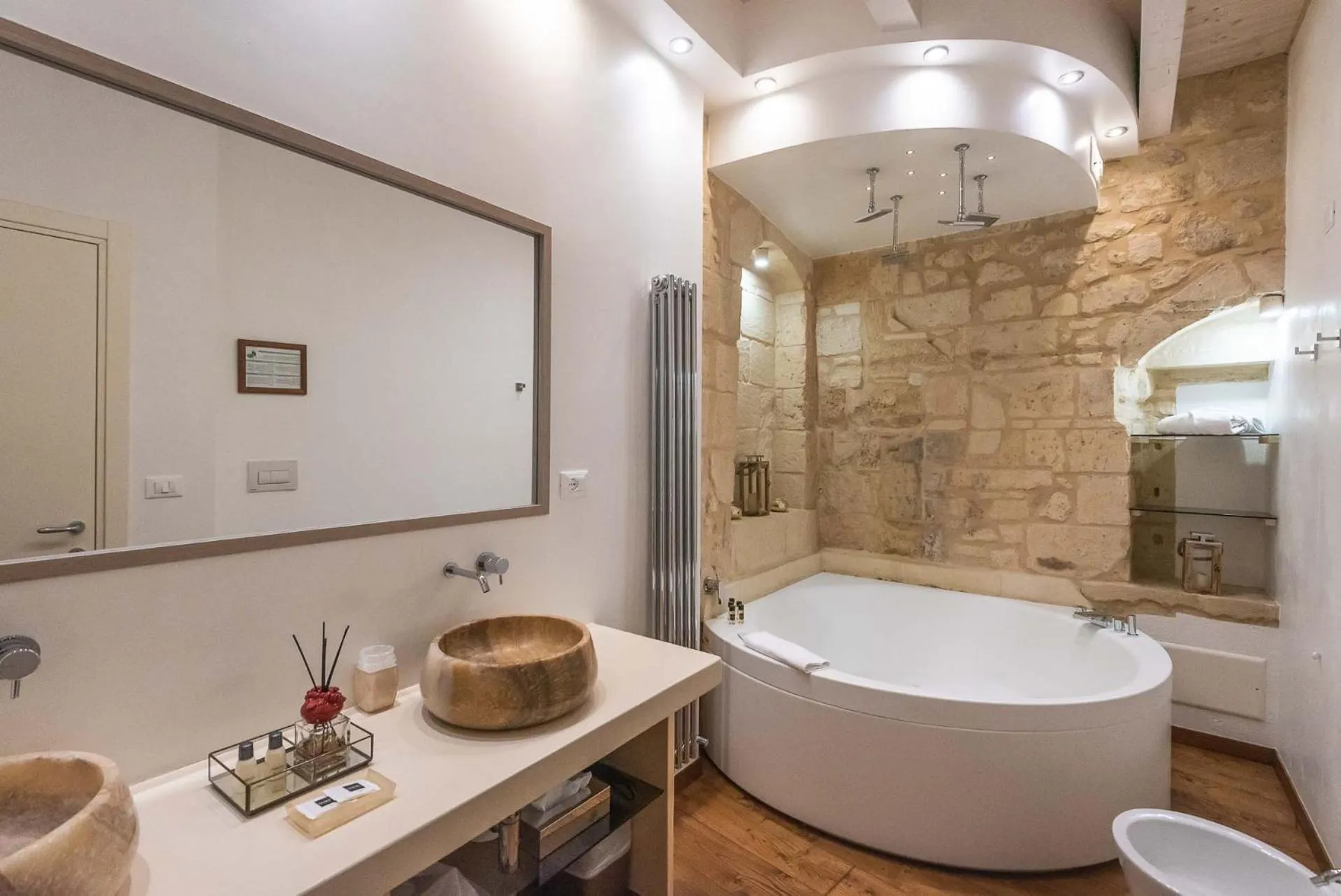 Toilet in Le Nicchie luxury rooms