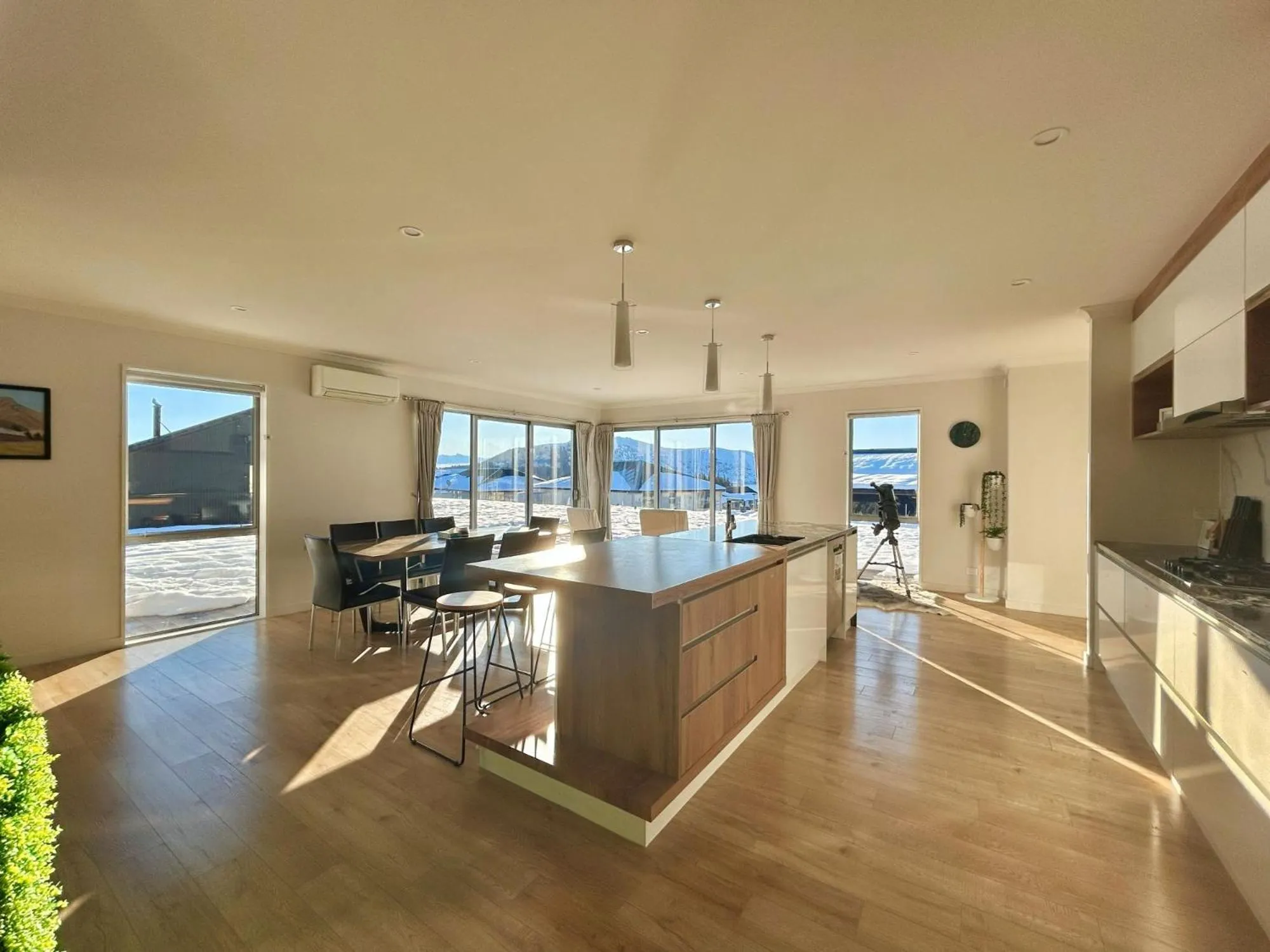 Dining area in Supernova A - 3 Bedrooms