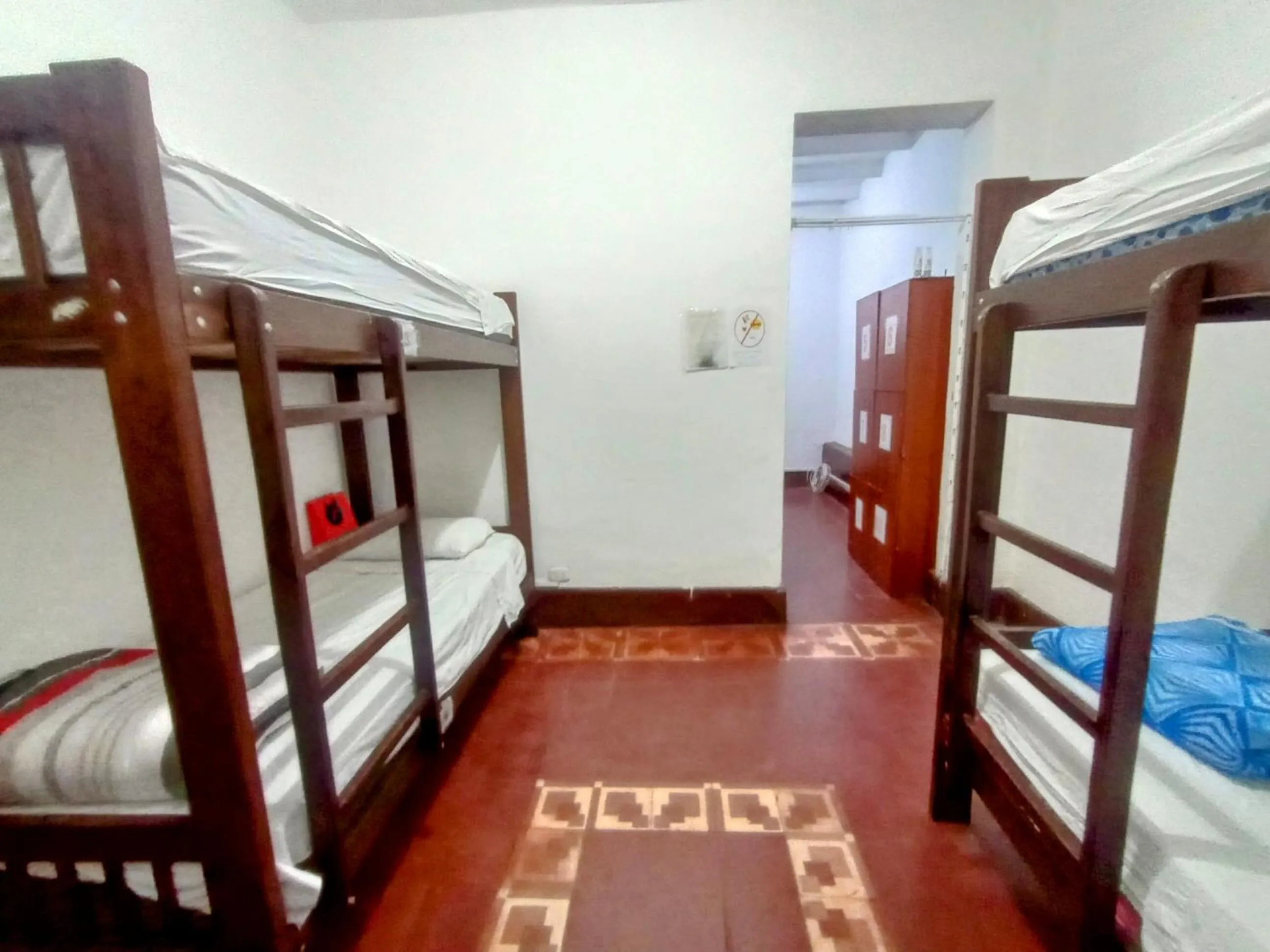 Photo of the whole room, Bed in Samanai Wasi