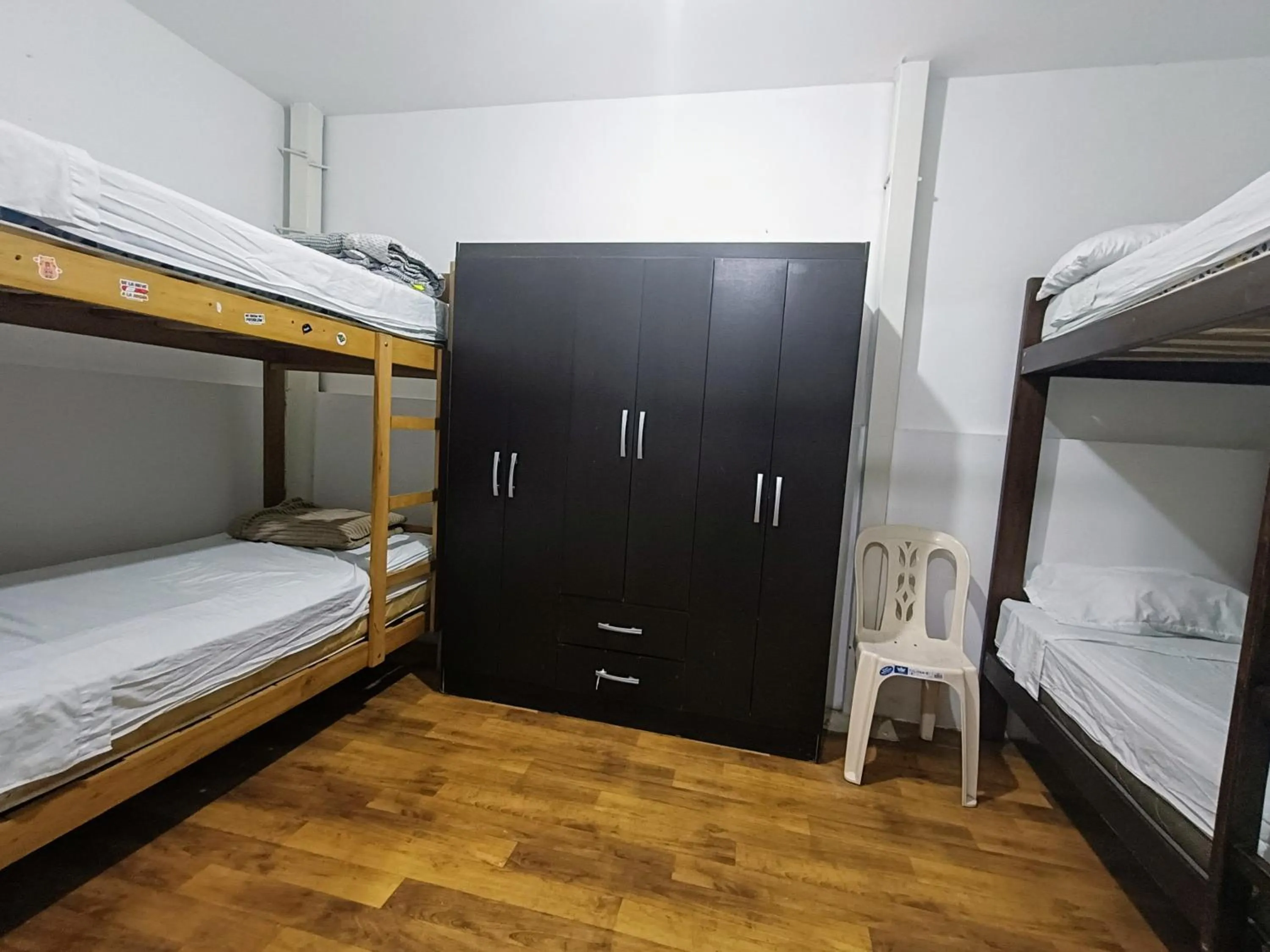 Photo of the whole room, Bed in Samanai Wasi