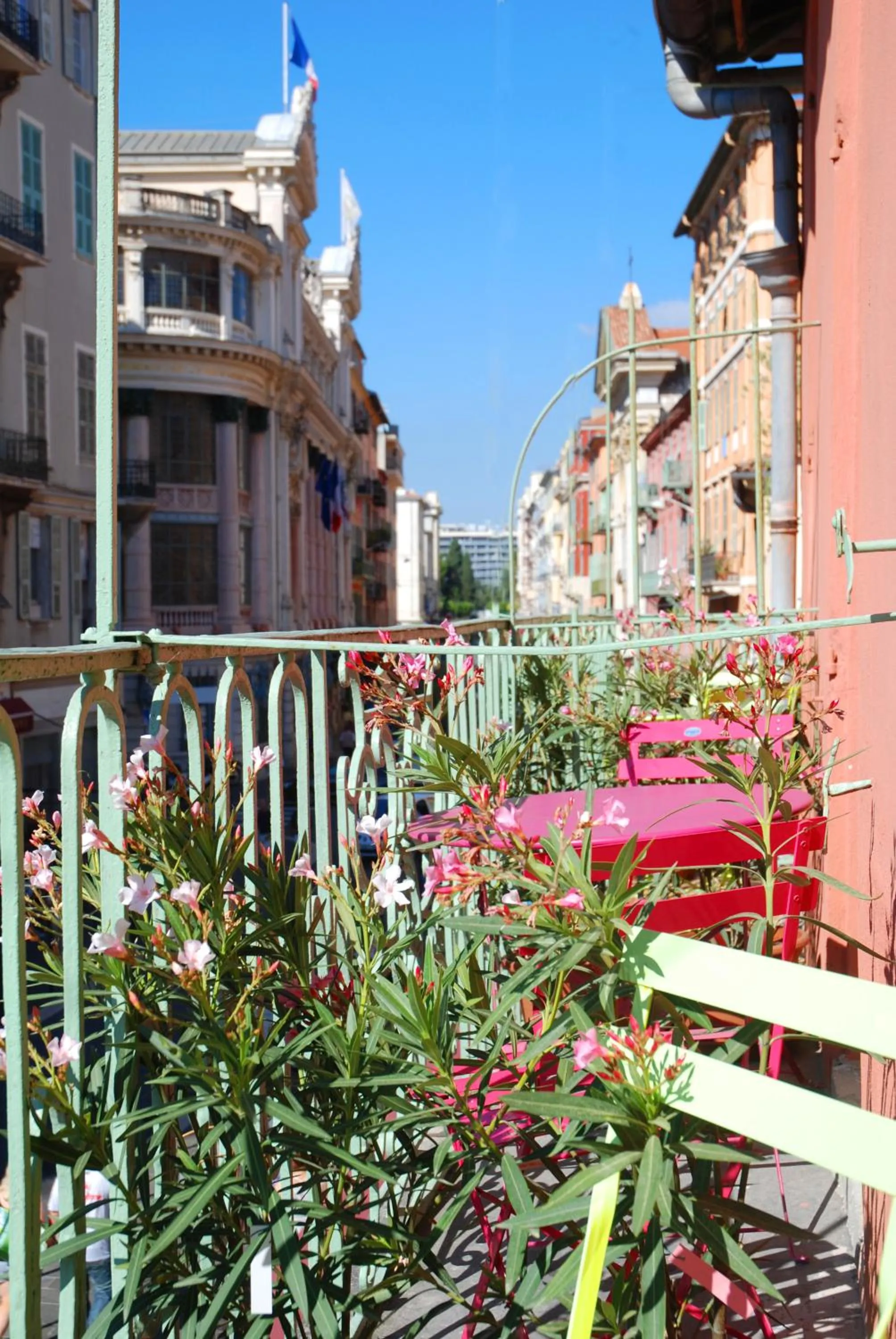 Decorative detail in Room with a vue