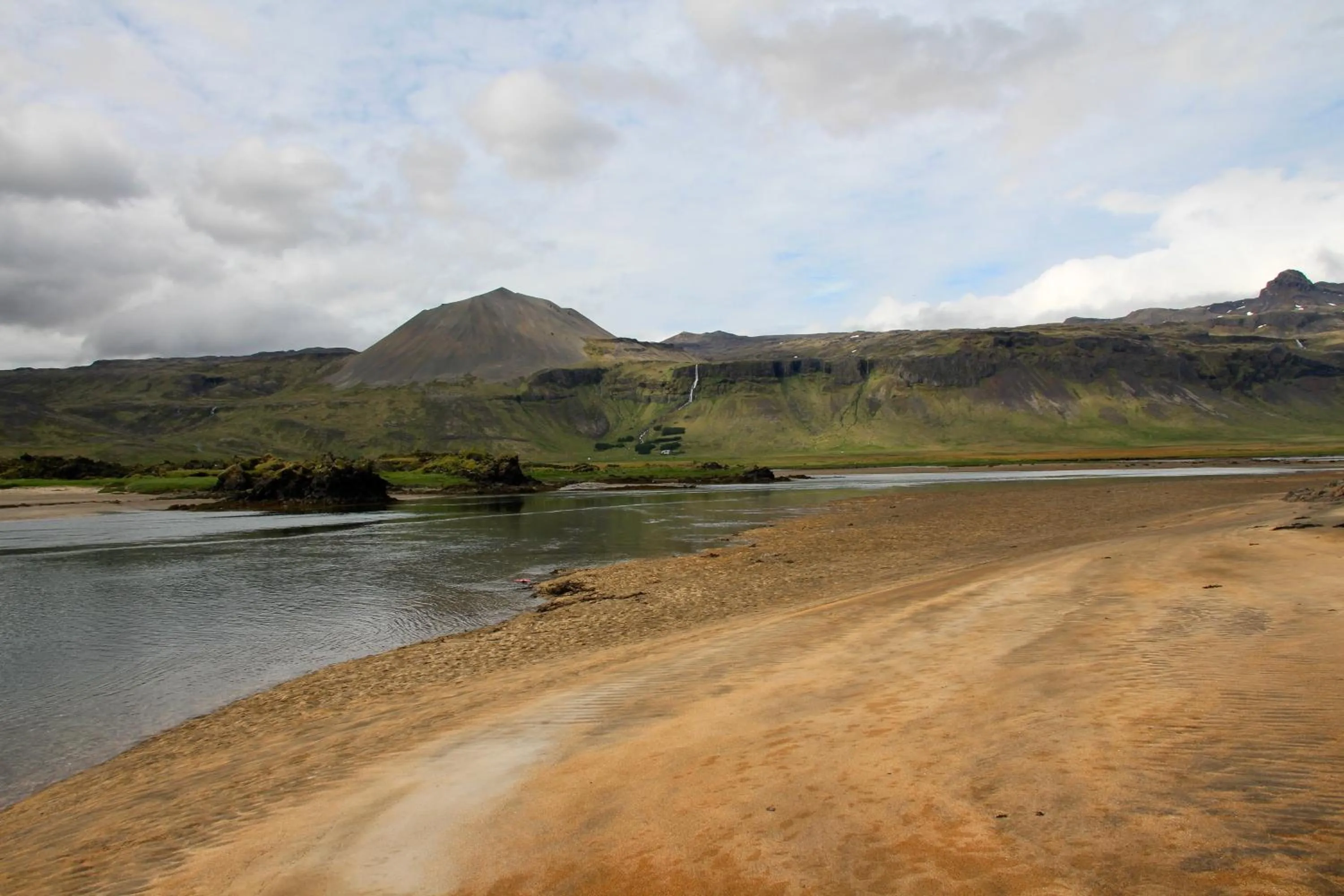 Natural landscape in Hotel Búdir
